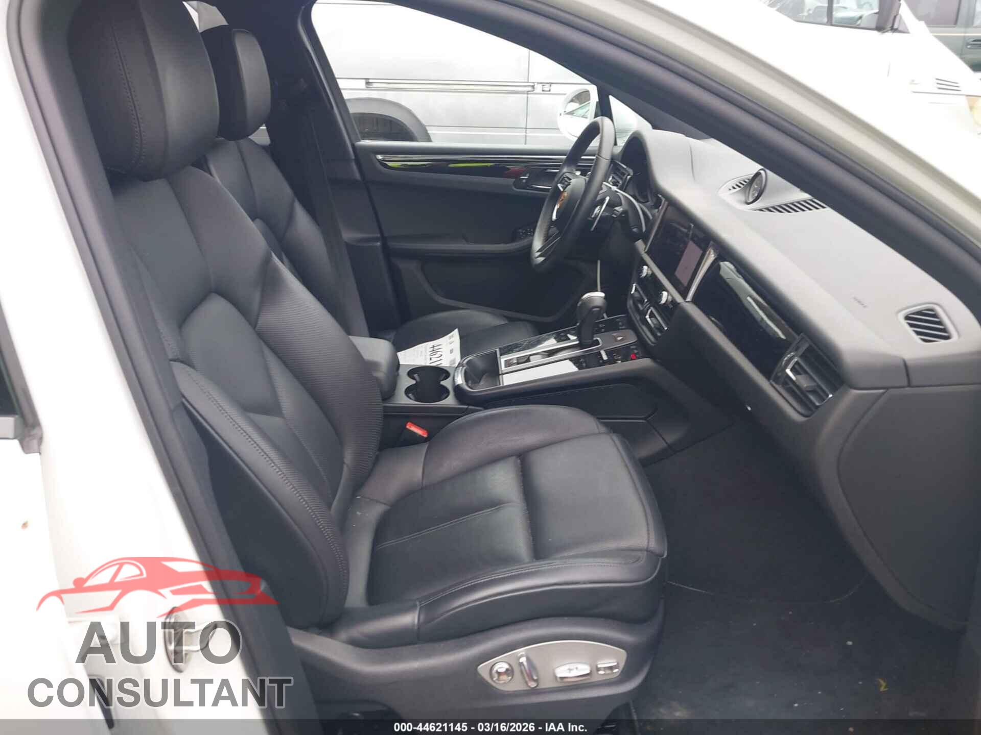 PORSCHE MACAN 2022 - WP1AA2A50NLB11627