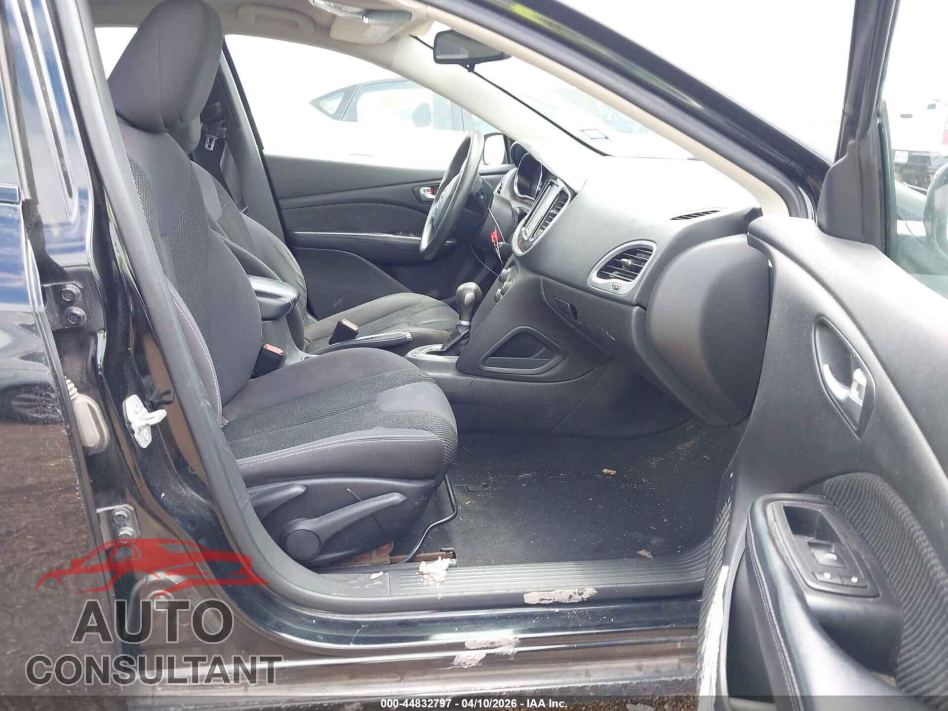 DODGE DART 2015 - 1C3CDFBB5FD122443
