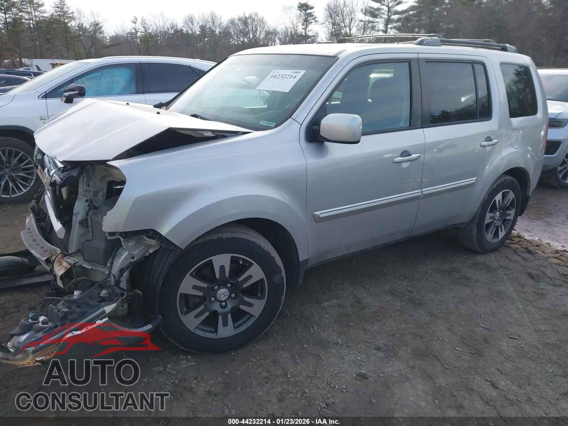 HONDA PILOT 2011 - 5FNYF4H52BB104308