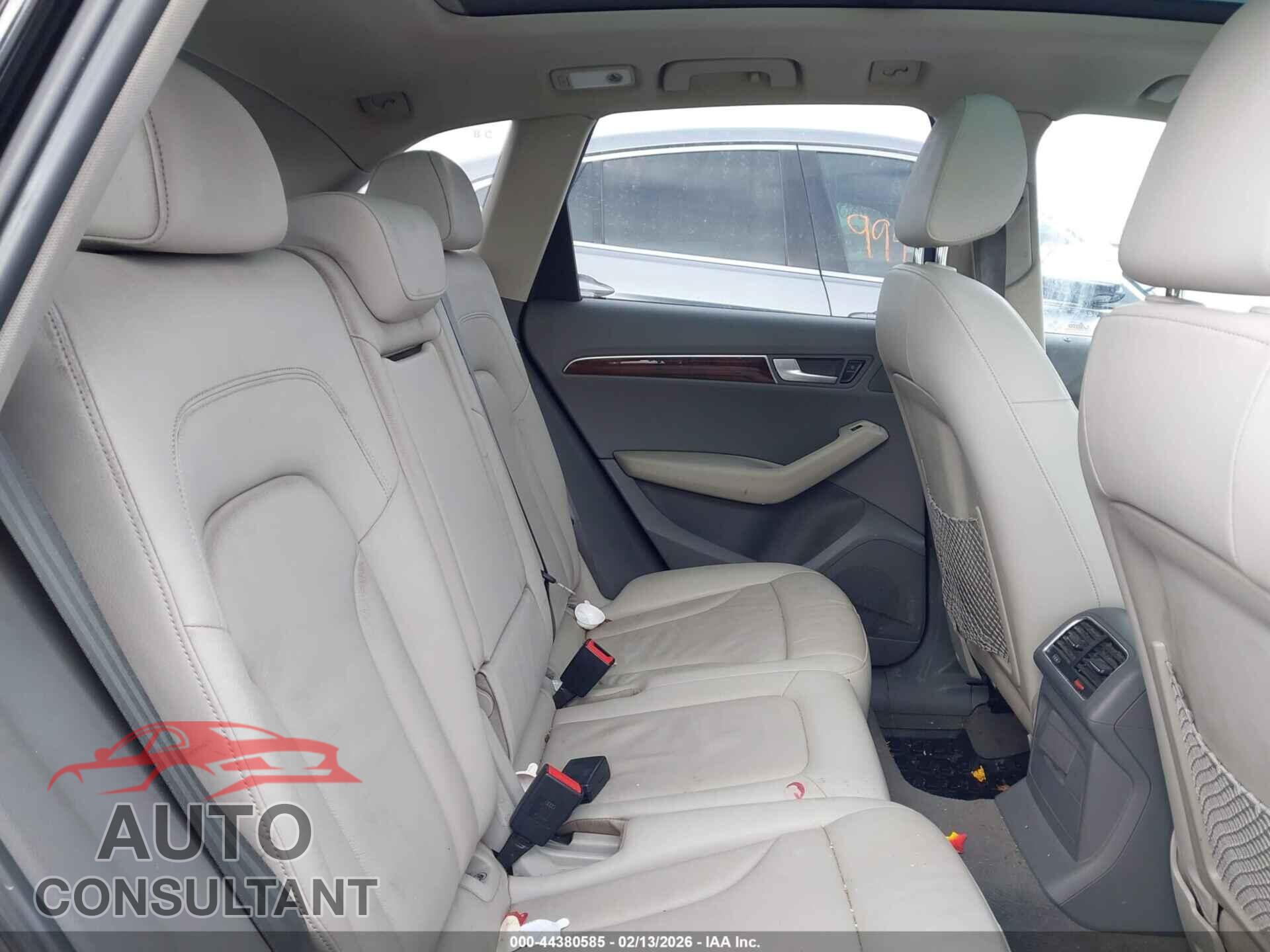 AUDI Q5 2012 - WA1LFAFP4CA109947