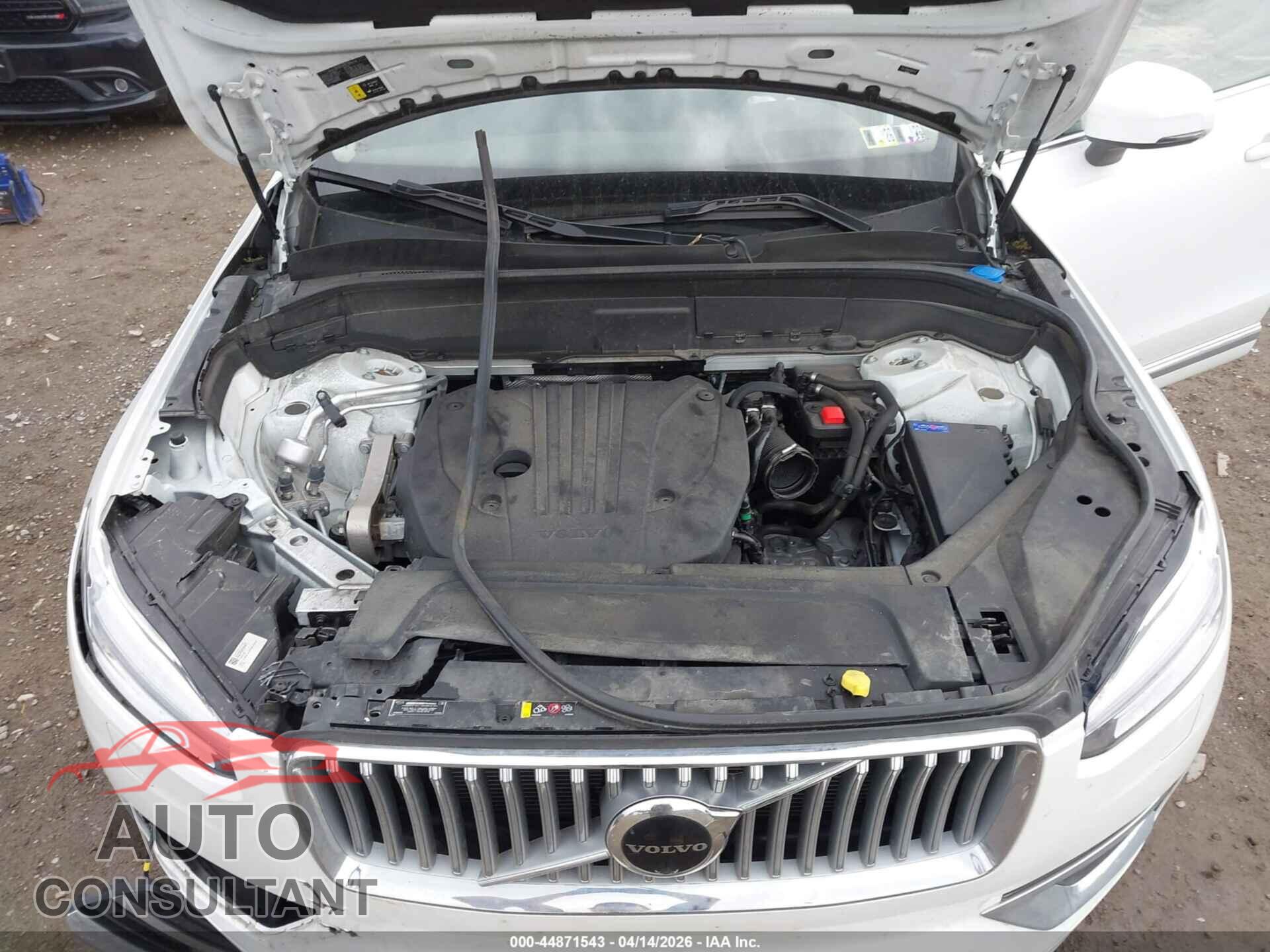 VOLVO XC90 2023 - YV4L12PN6P1984778