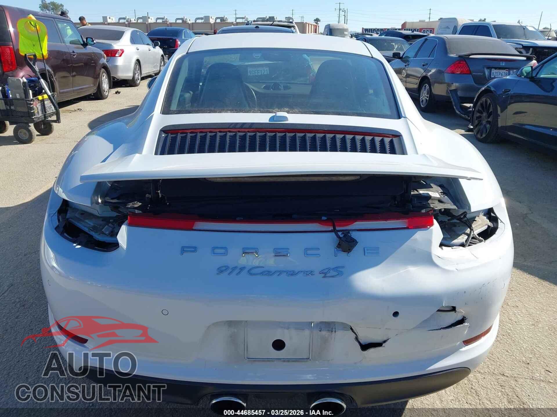 PORSCHE 911 2019 - WP0AB2A93KS115111