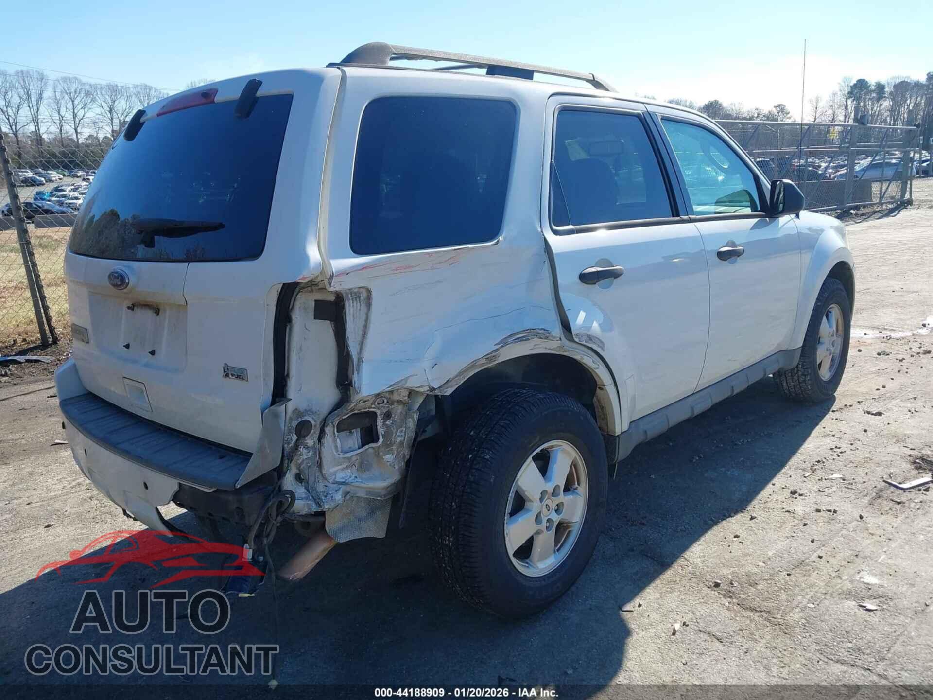 FORD ESCAPE 2010 - 1FMCU9DG6AKC84961