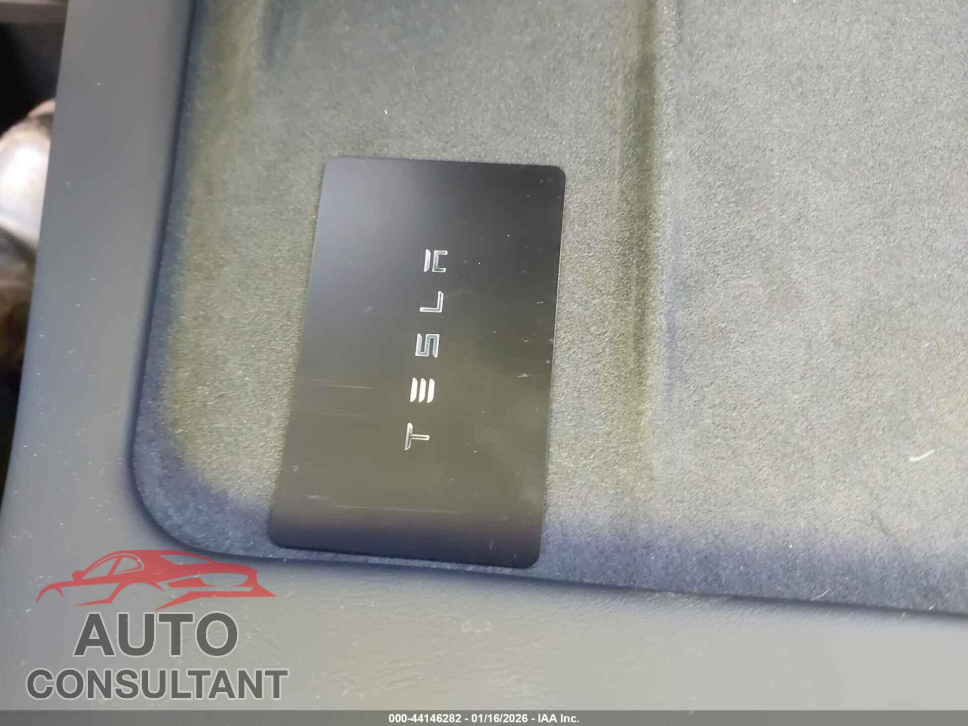 TESLA MODEL 3 2023 - 5YJ3E1EA4PF638883