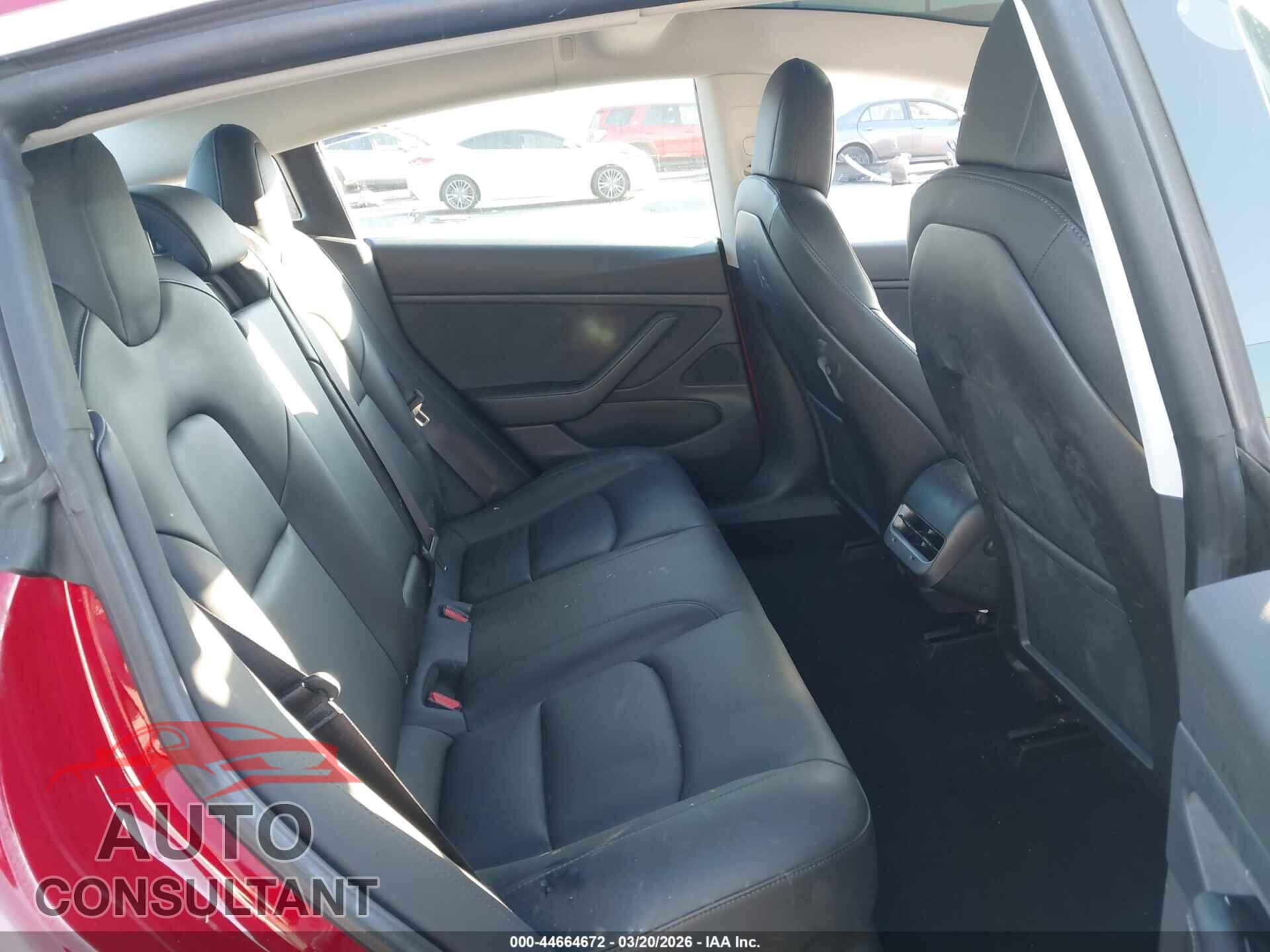 TESLA MODEL 3 2019 - 5YJ3E1EA3KF536886
