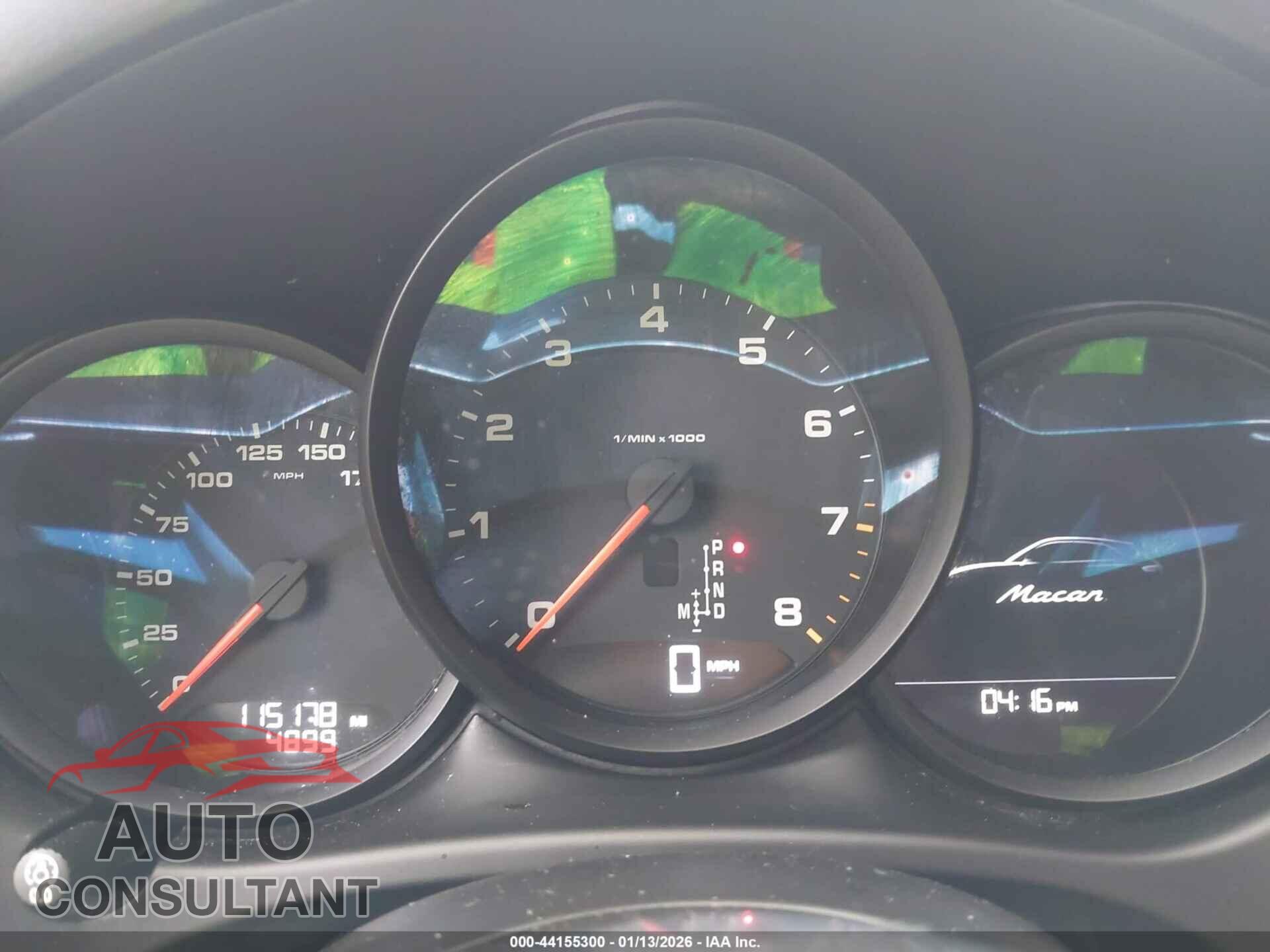 PORSCHE MACAN 2018 - WP1AA2A52JLB05743