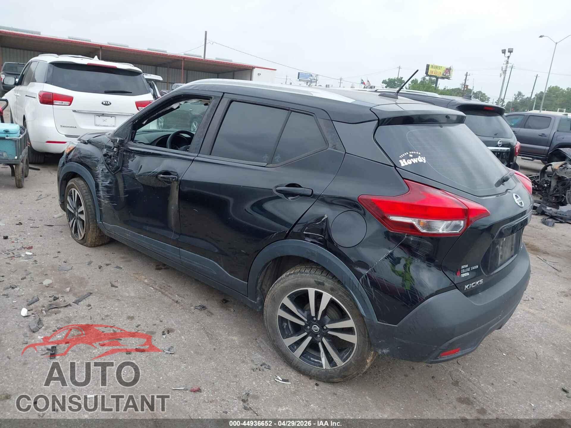 NISSAN KICKS 2019 - 3N1CP5CU3KL537569