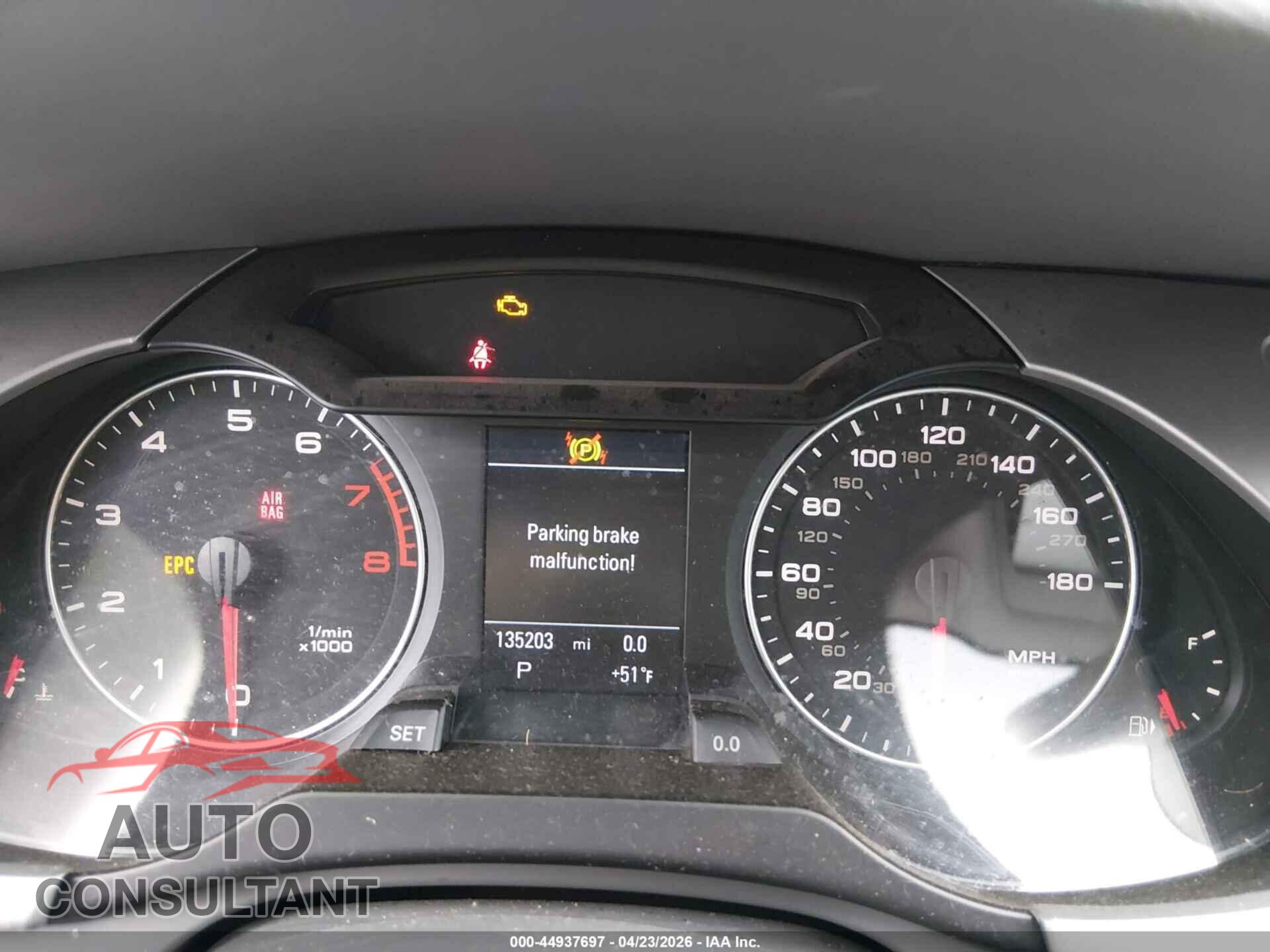 AUDI A4 2011 - WAUWFAFL9BA082157
