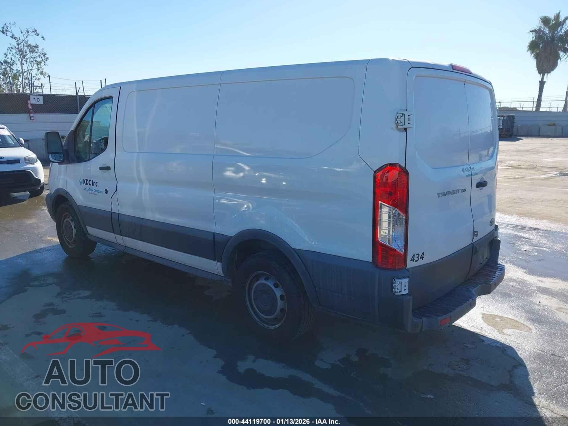 FORD TRANSIT-150 2017 - 1FTYE1YM2HKB25731