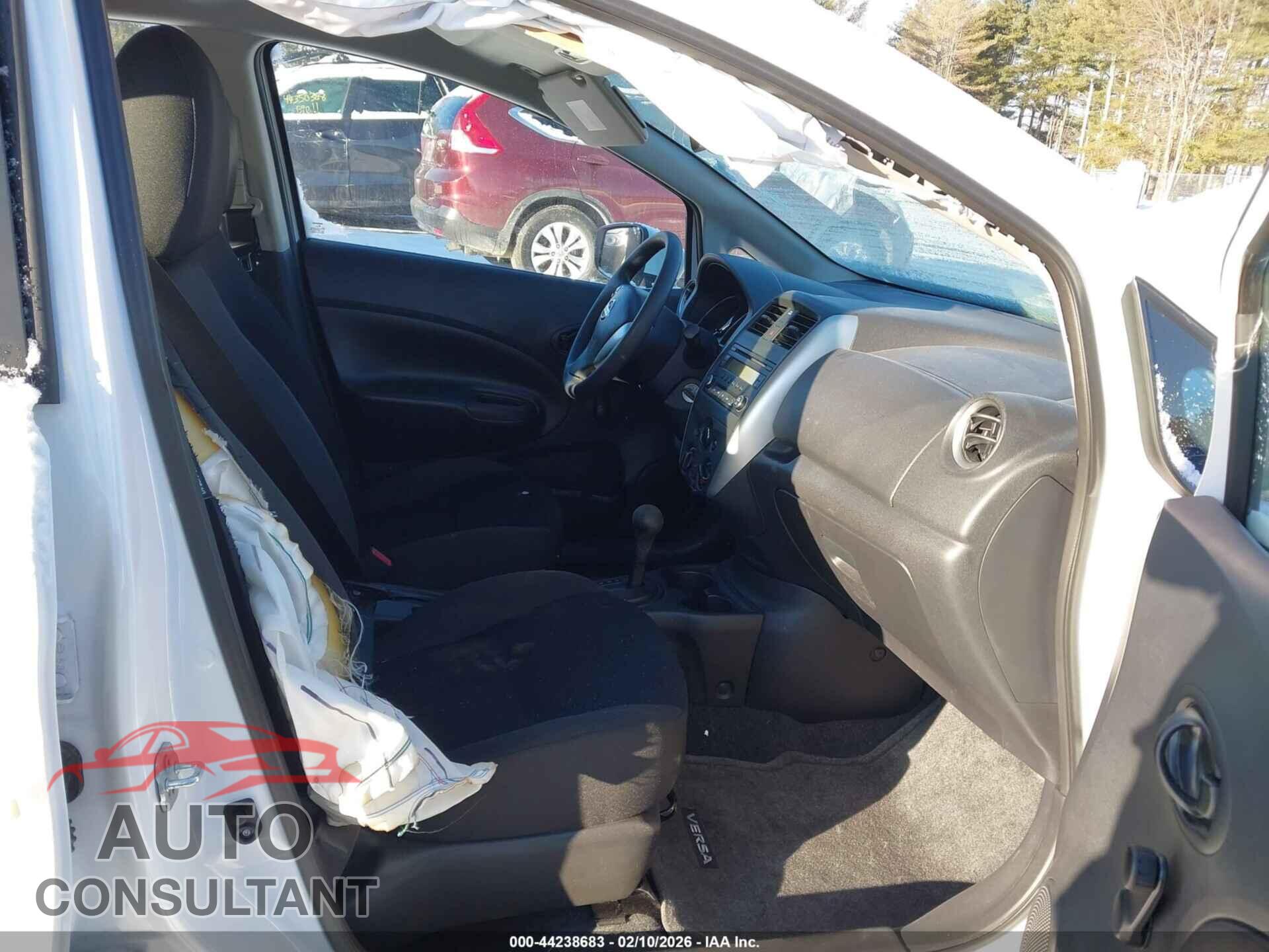 NISSAN VERSA NOTE 2015 - 3N1CE2CP2FL440948