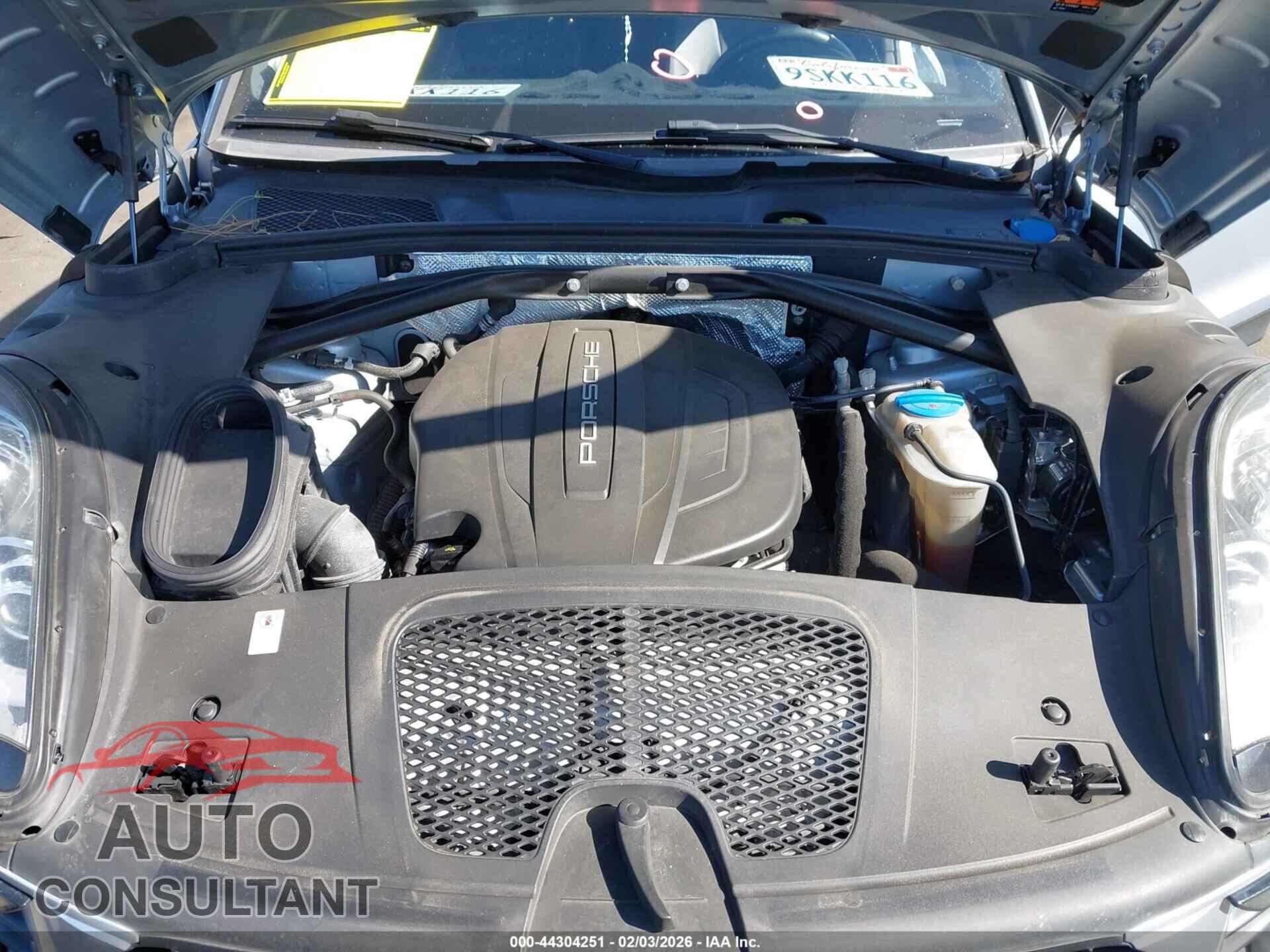 PORSCHE MACAN 2017 - WP1AA2A51HLB04223