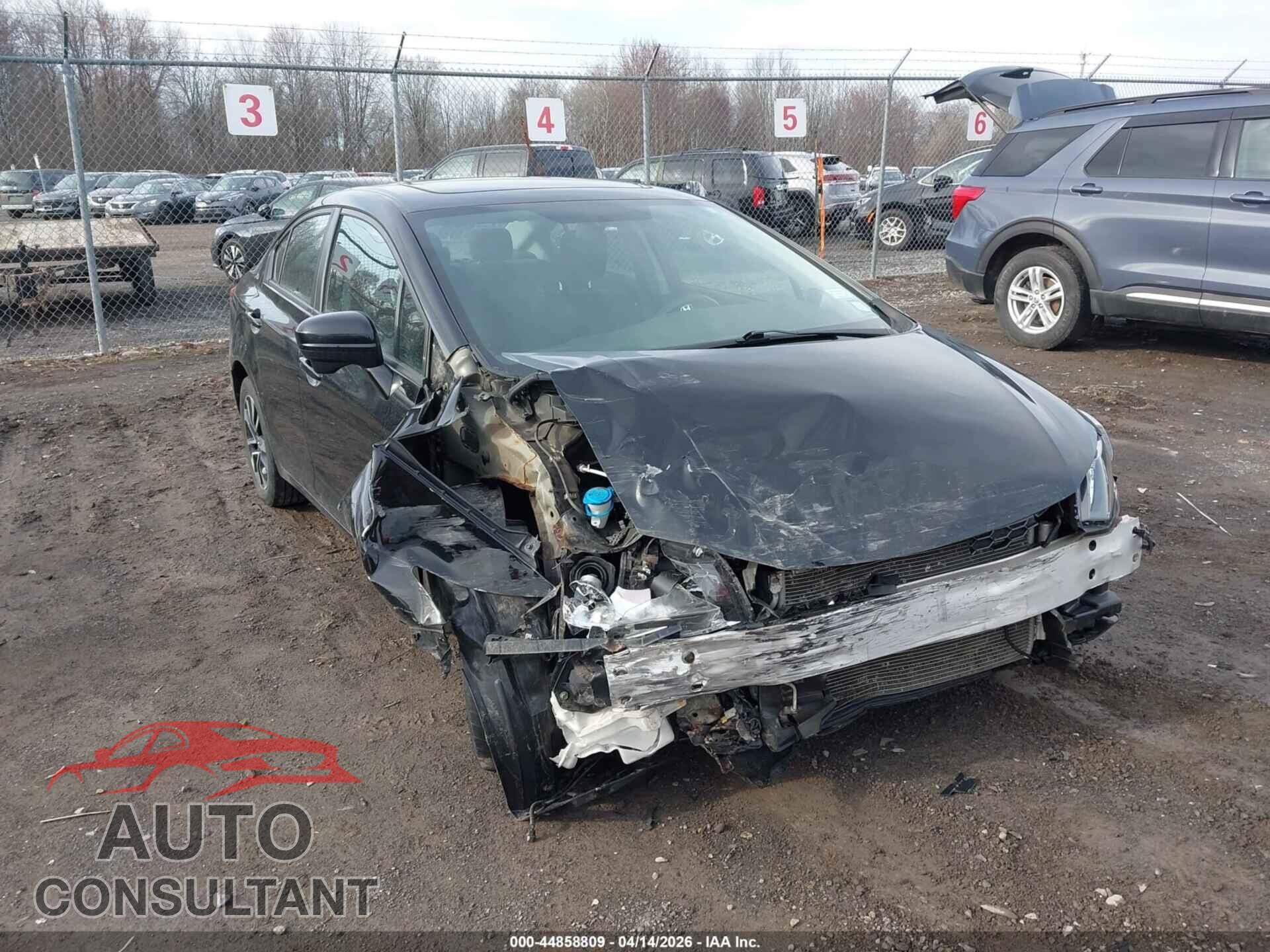 HONDA CIVIC 2015 - 19XFB2F82FE296765