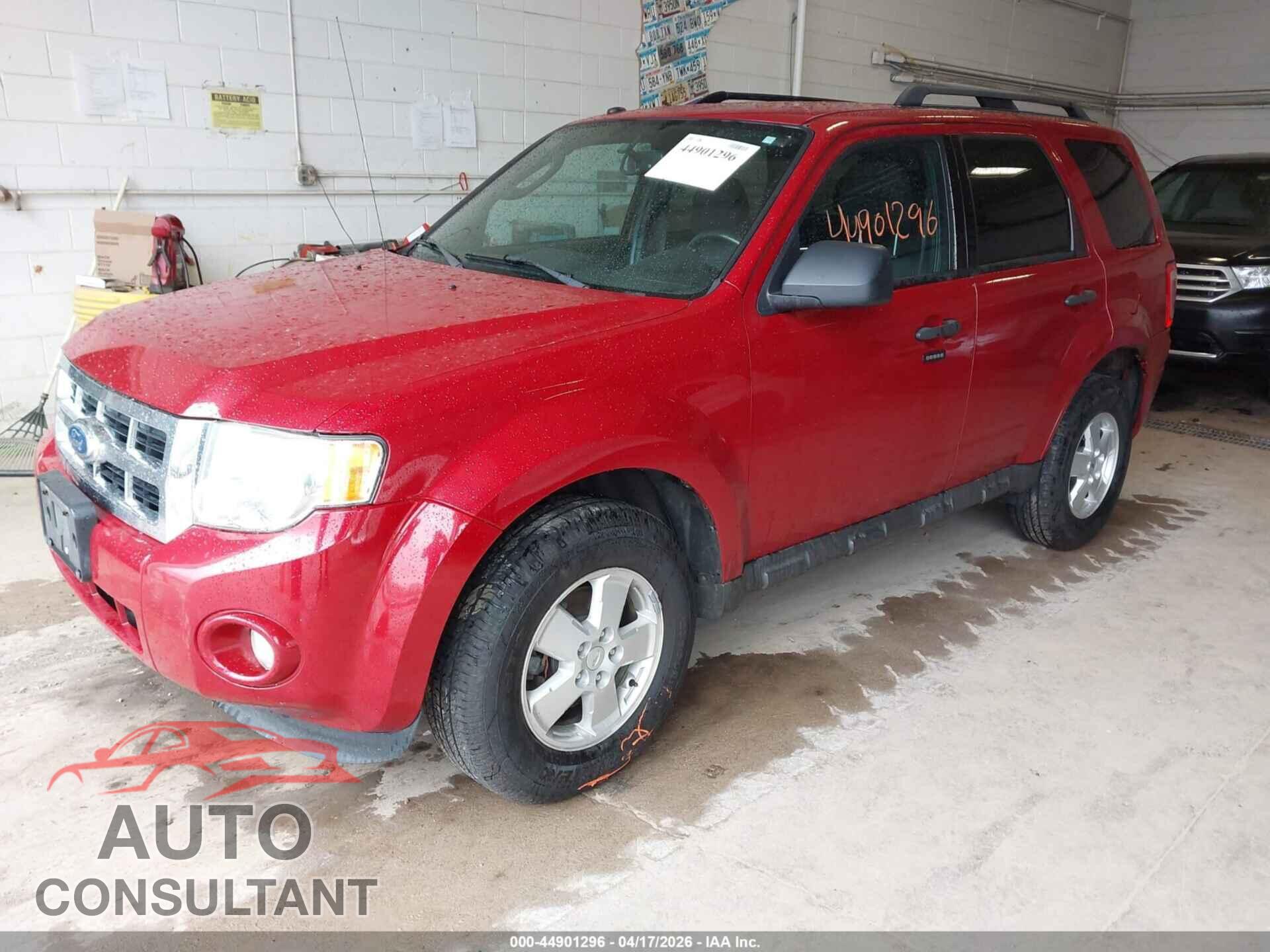FORD ESCAPE 2011 - 1FMCU0D77BKB36475