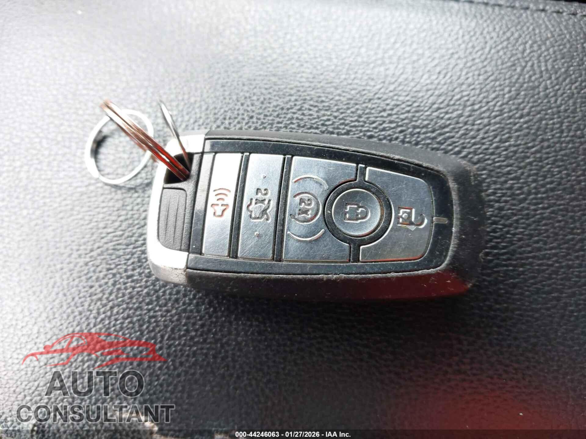 FORD EXPLORER 2018 - 1FM5K8D81JGB73545