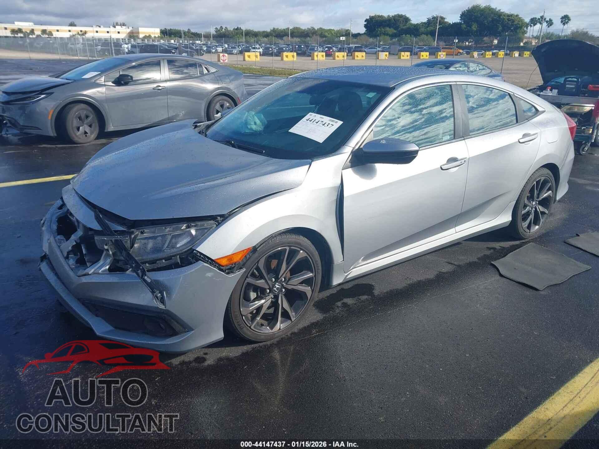 HONDA CIVIC 2020 - 19XFC2F82LE008946
