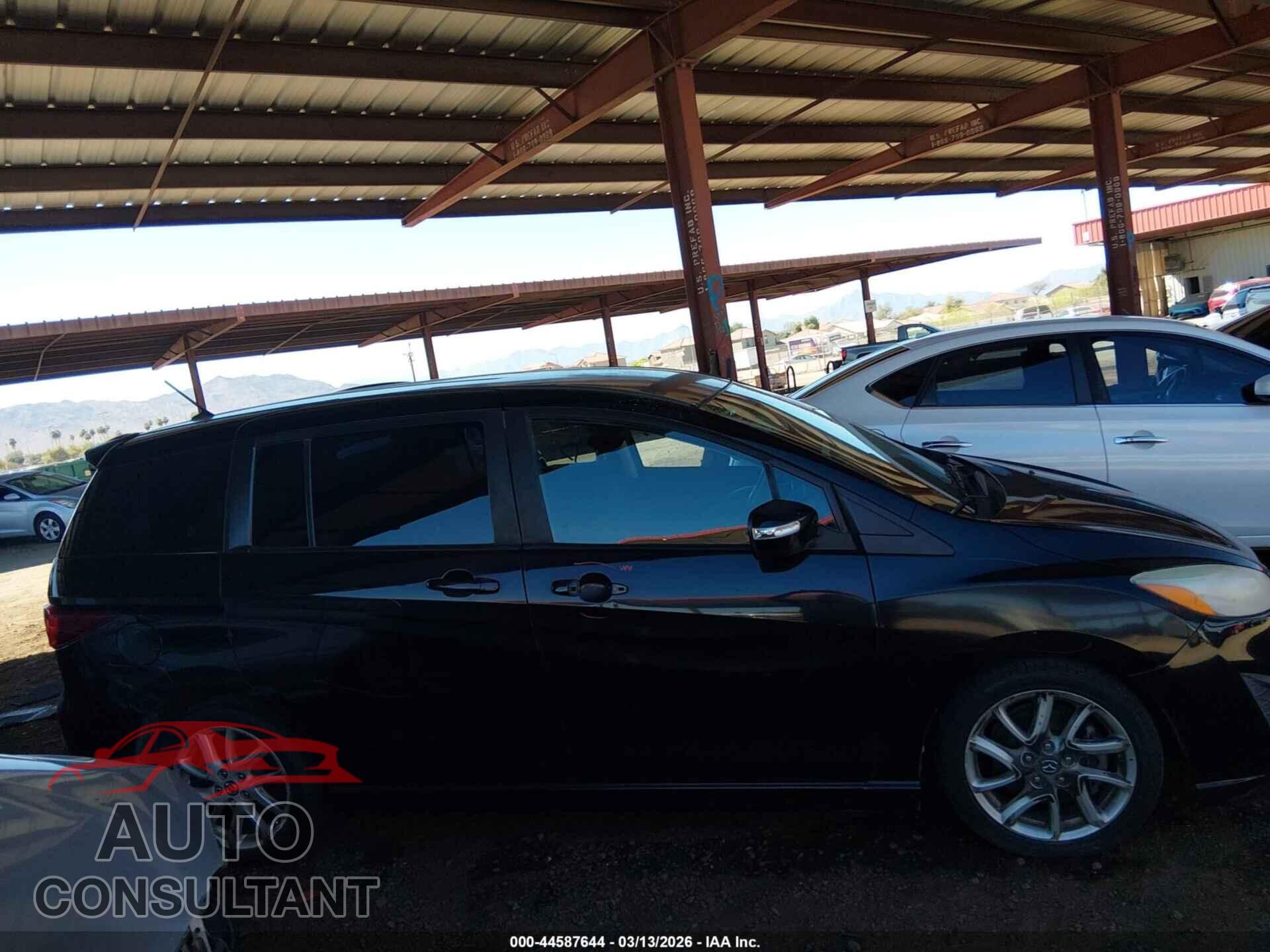 MAZDA MAZDA5 2015 - JM1CW2CL5F0183384
