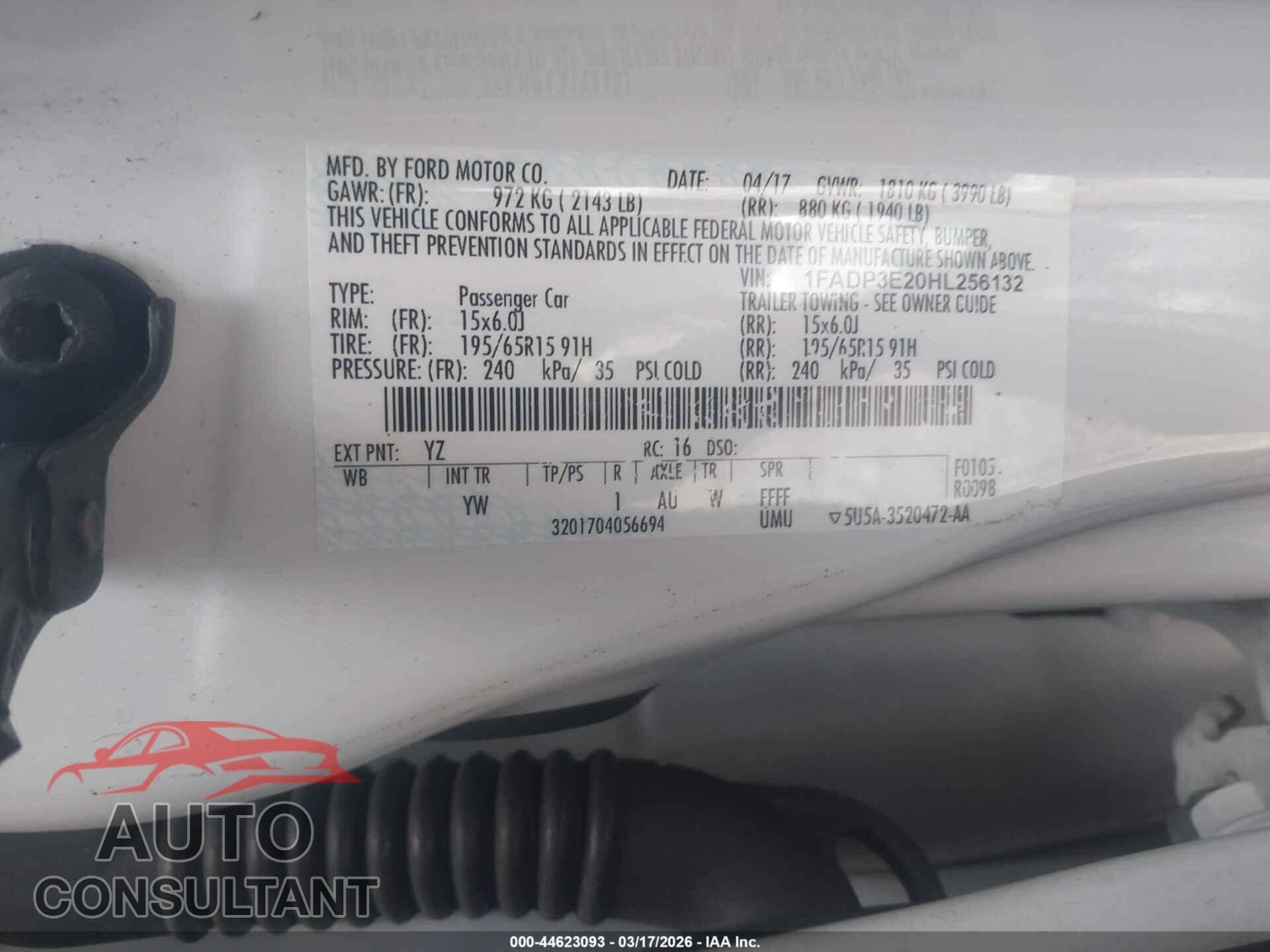 FORD FOCUS 2017 - 1FADP3E20HL256132