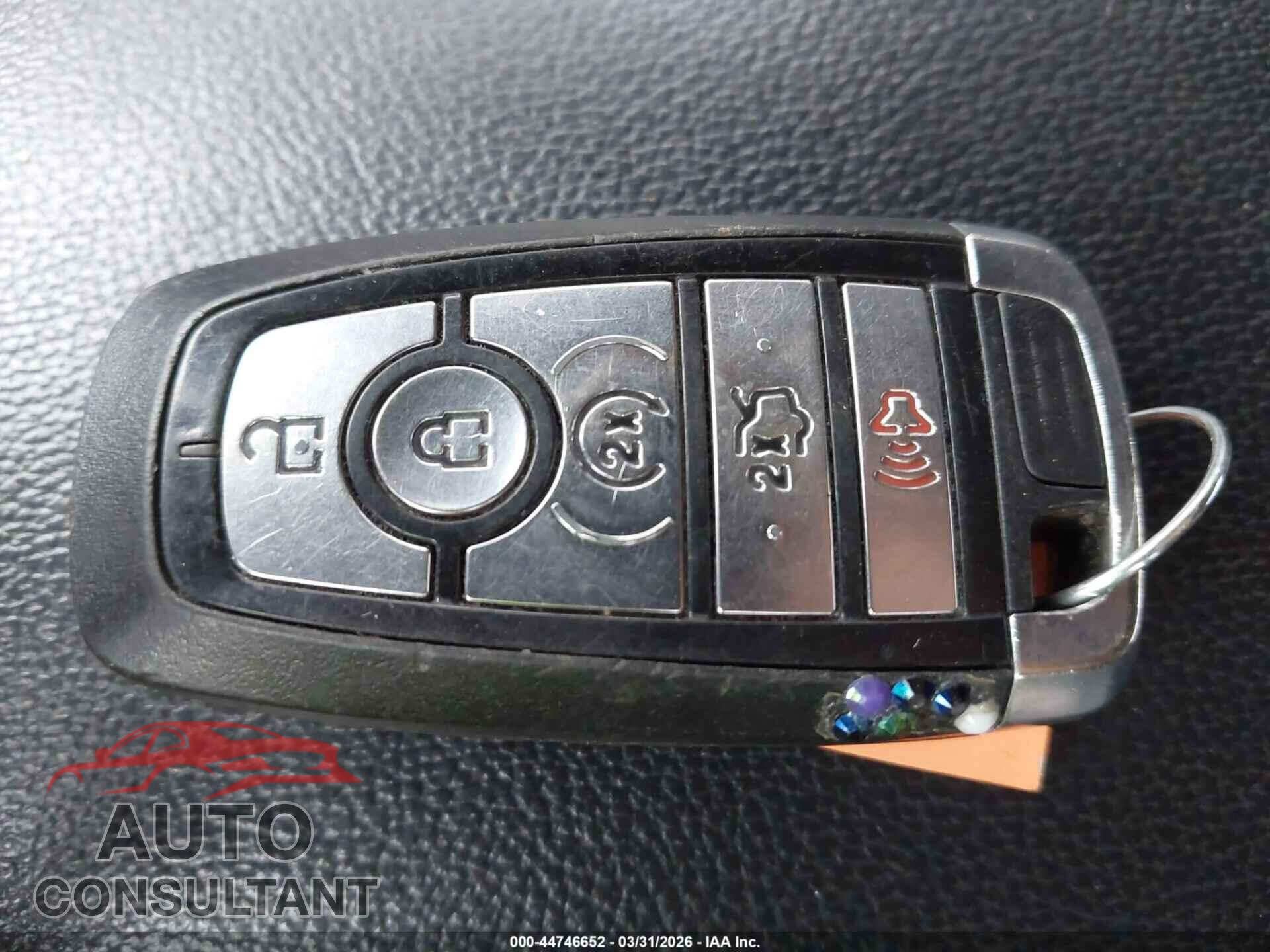 FORD EXPLORER 2018 - 1FM5K8F80JGB25242