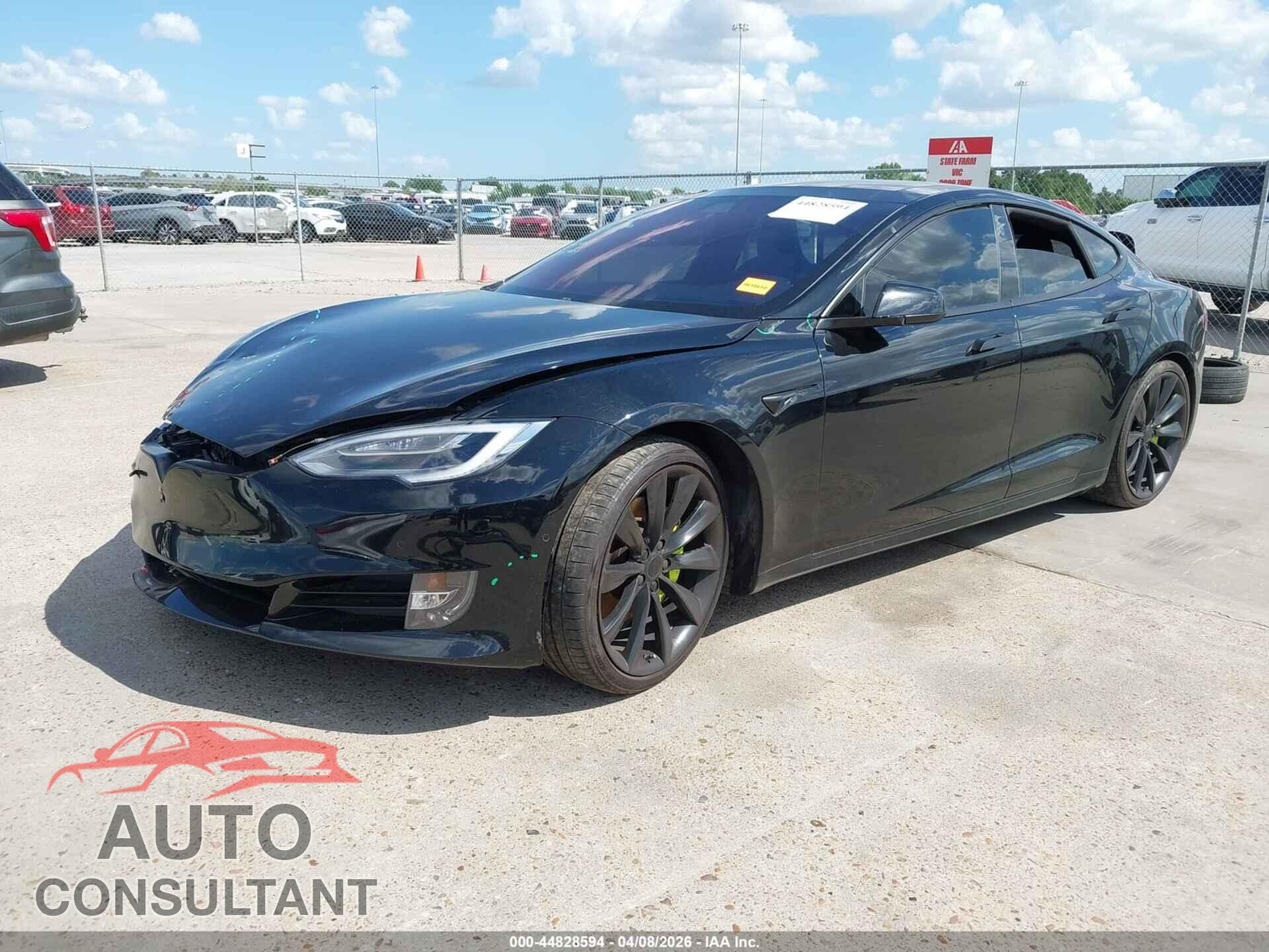 TESLA MODEL S 2018 - 5YJSA1E28JF247940