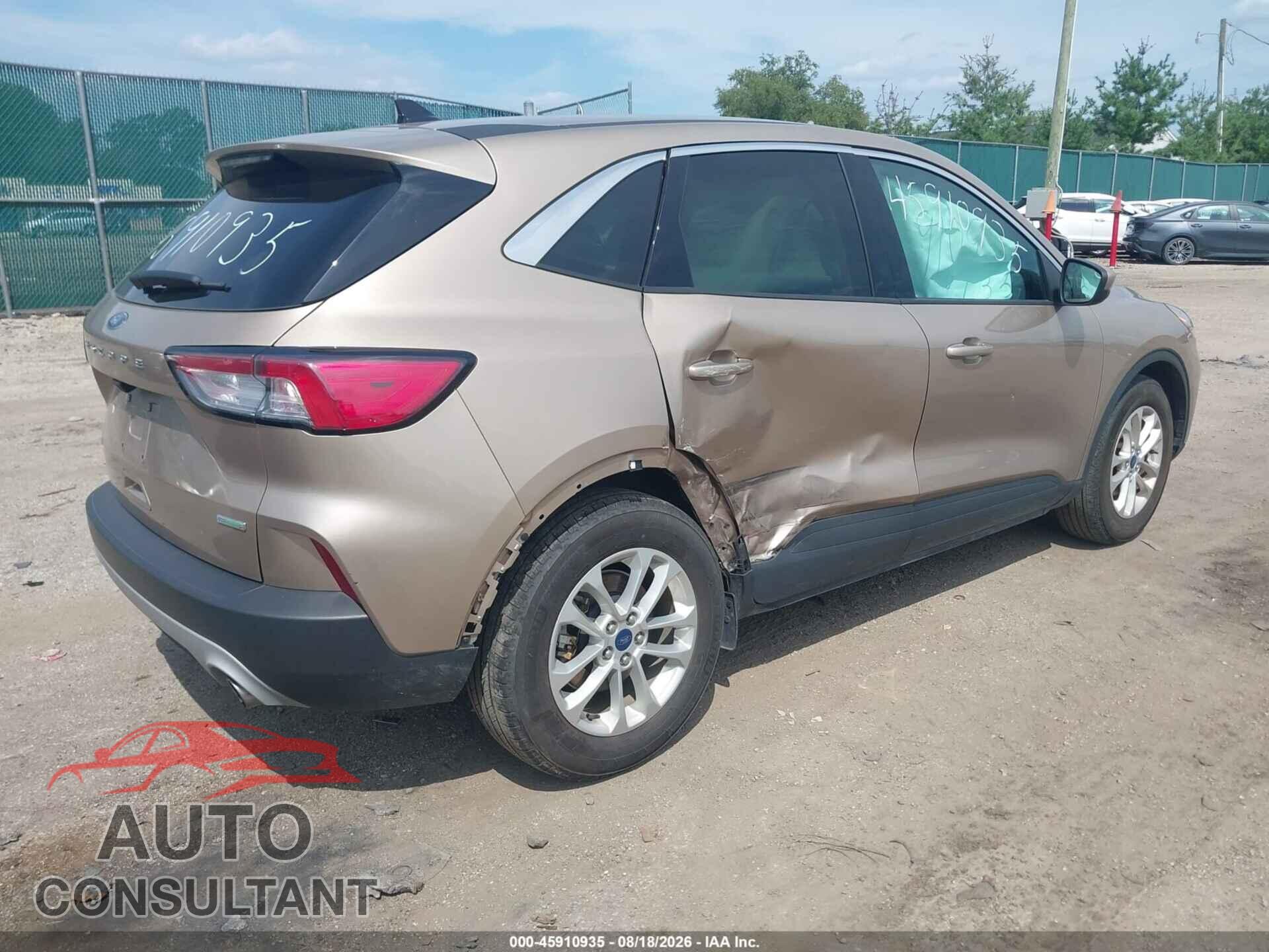 FORD ESCAPE 2020 - 1FMCU0G68LUA51167