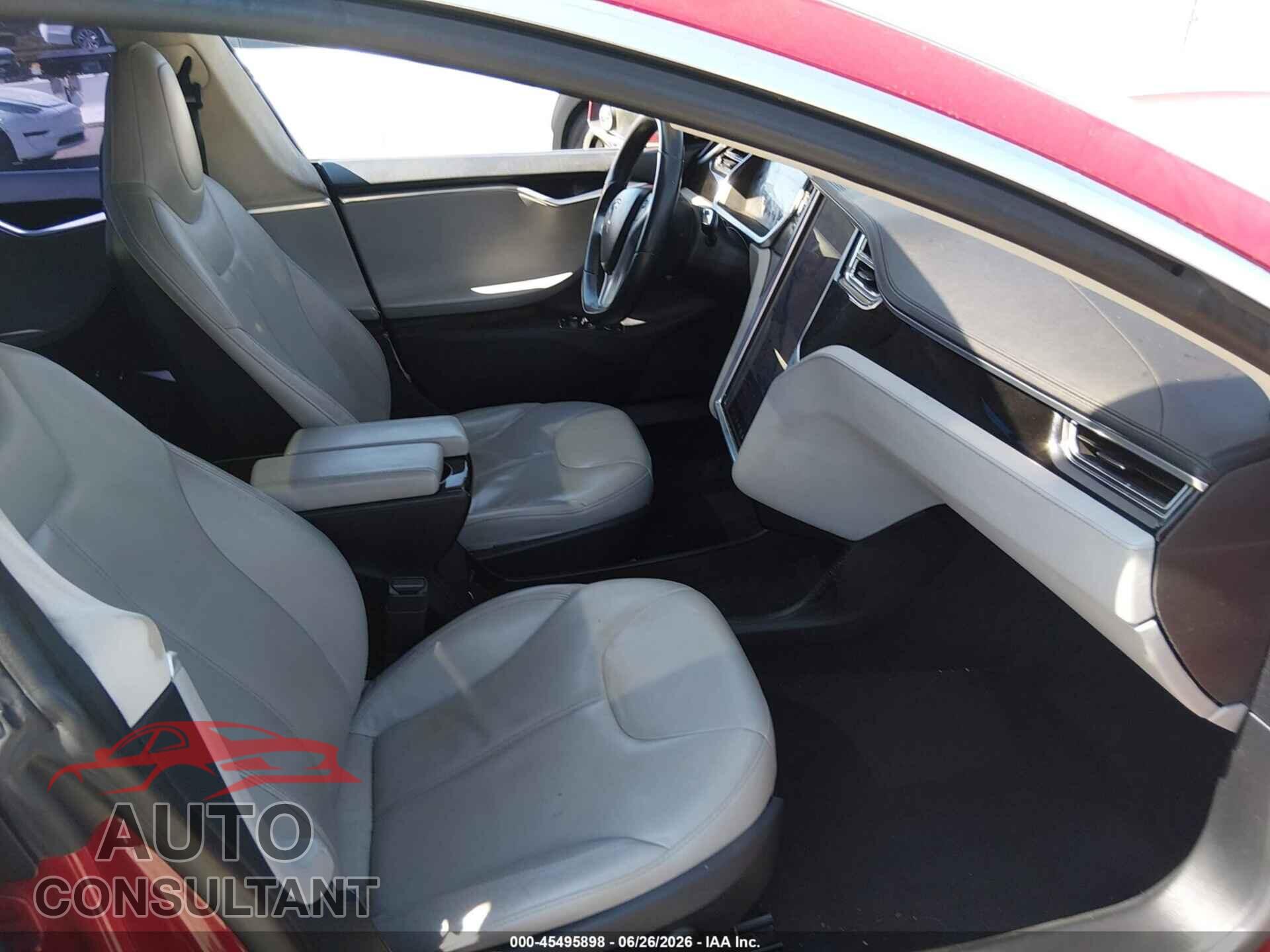 TESLA MODEL S 2013 - 5YJSA1DN7DFP09310