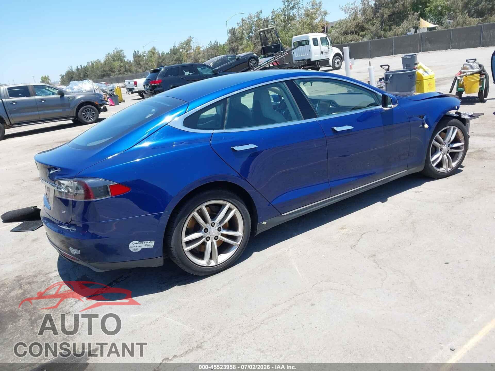 TESLA MODEL S 2016 - 5YJSA1E17GF133122