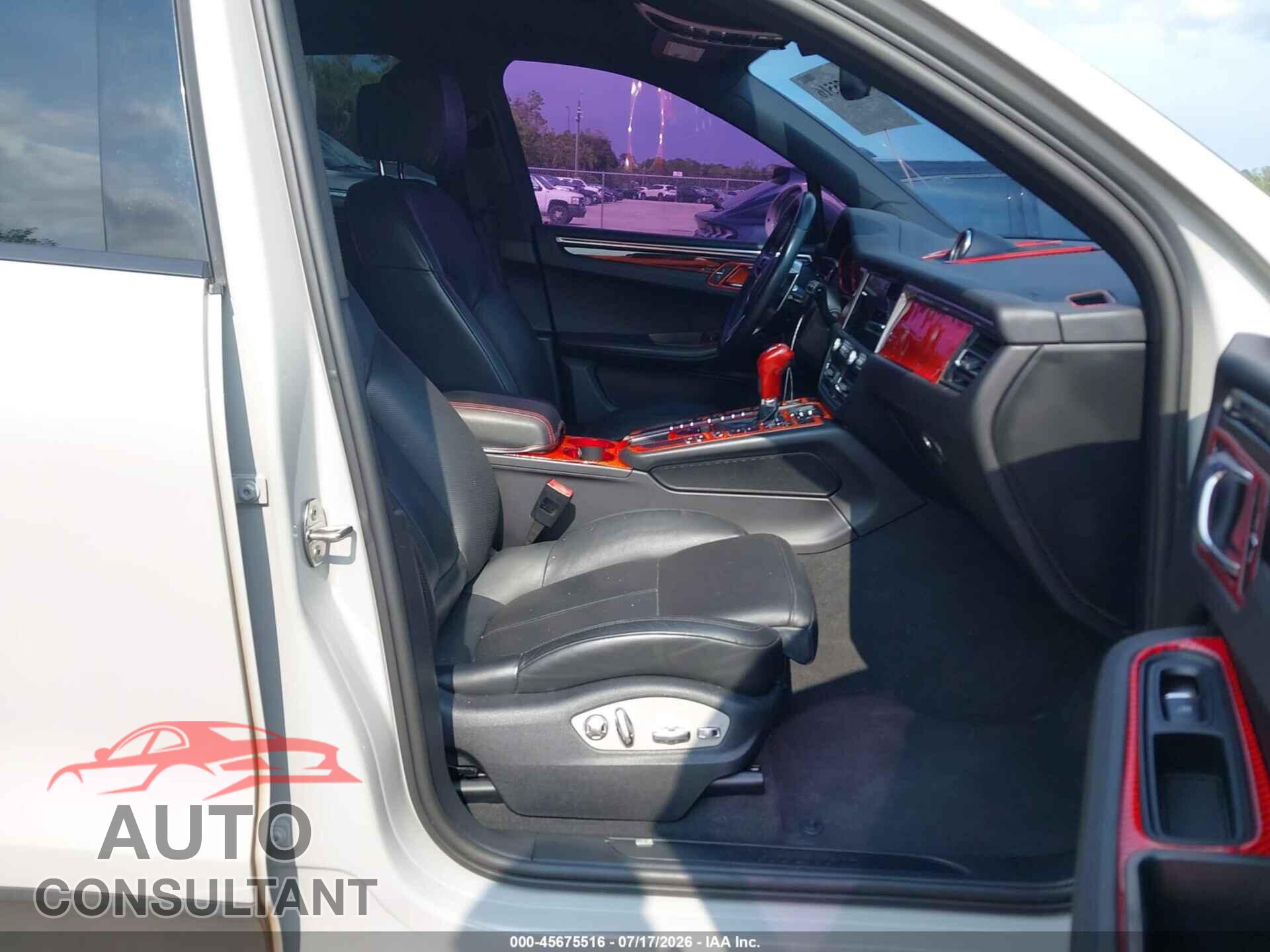 PORSCHE MACAN 2021 - WP1AA2A52MLB05925