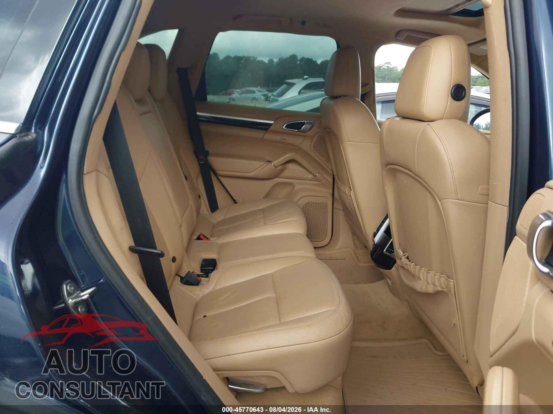 PORSCHE CAYENNE 2011 - WP1AA2A23BLA07554