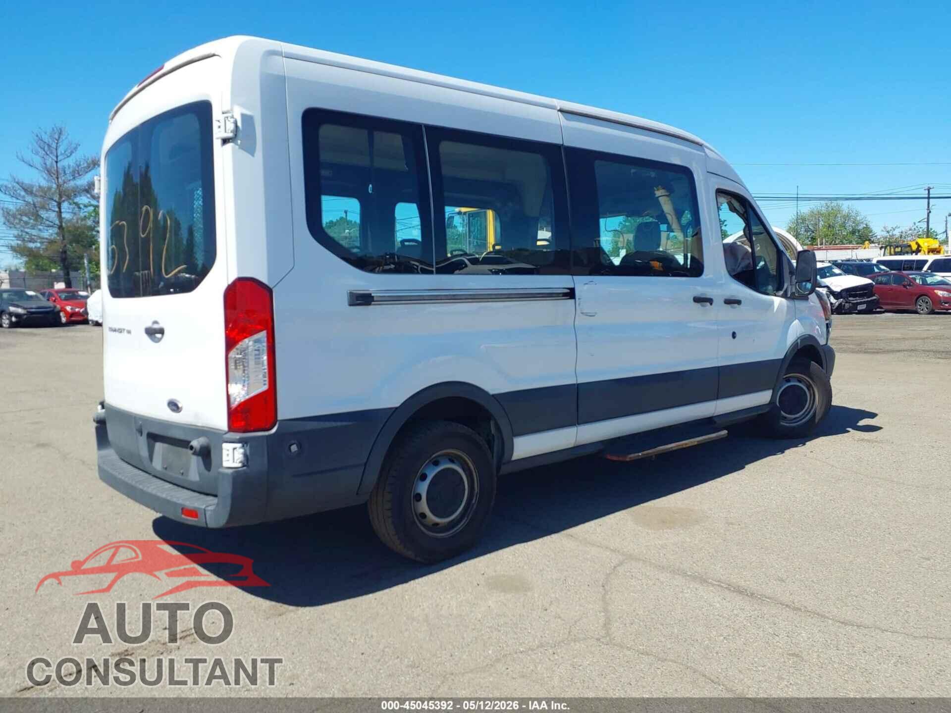 FORD TRANSIT-150 2017 - 1FTYE2CM9HKB27330