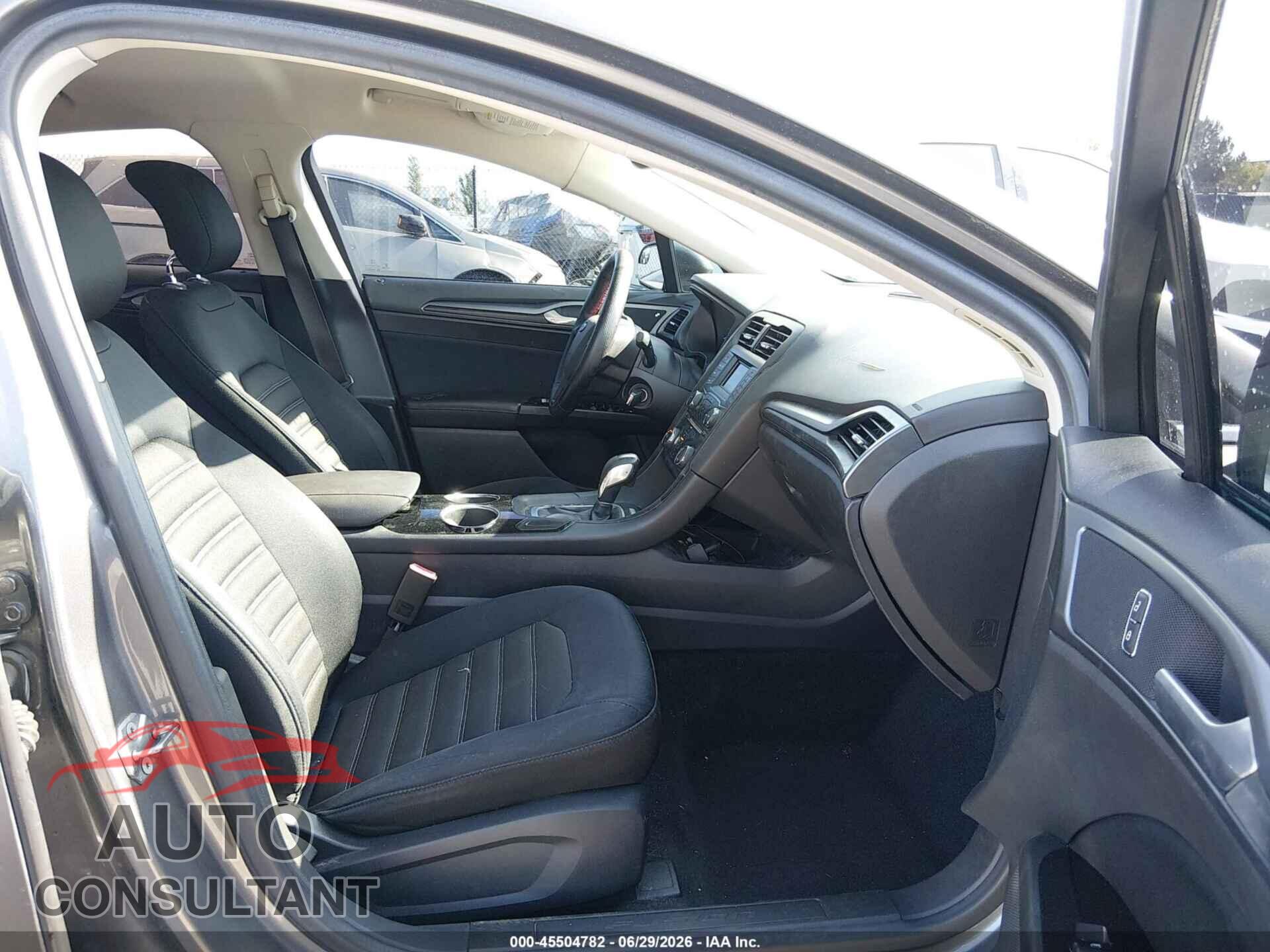 FORD FUSION 2013 - 3FA6P0HR8DR279346