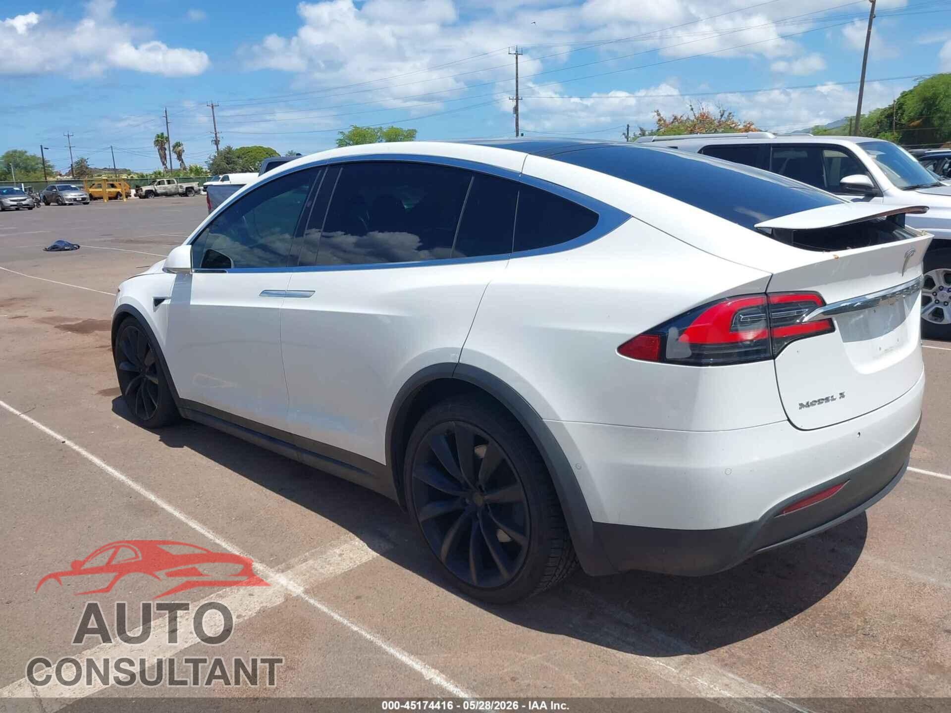 TESLA MODEL X 2017 - 5YJXCBE22HF055218