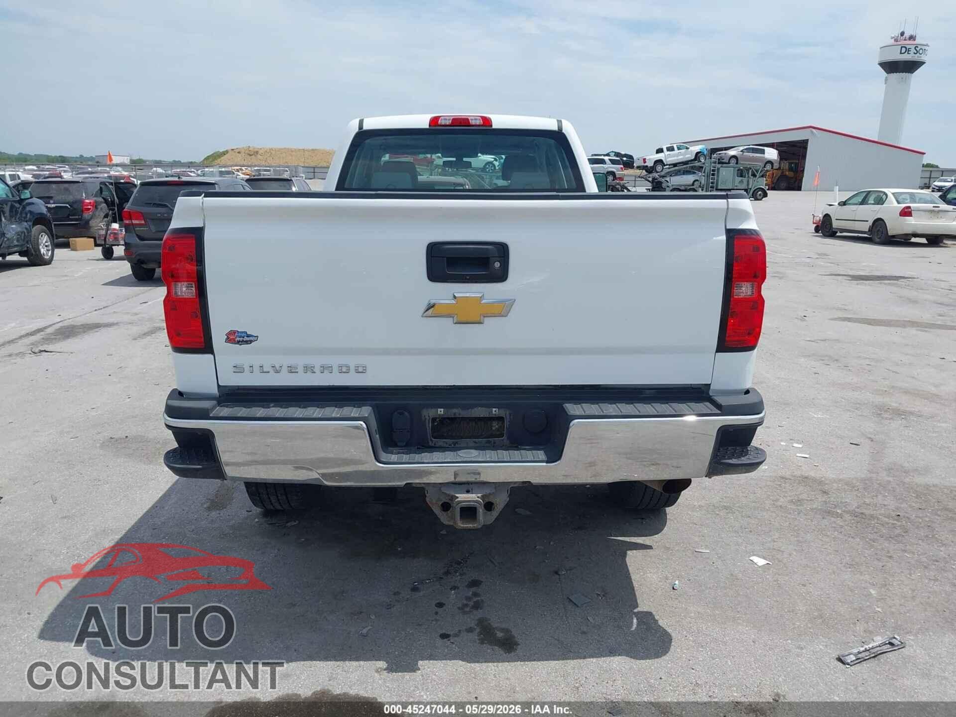 CHEVROLET SILVERADO 2500HD 2018 - 1GC2KUEG1JZ179985