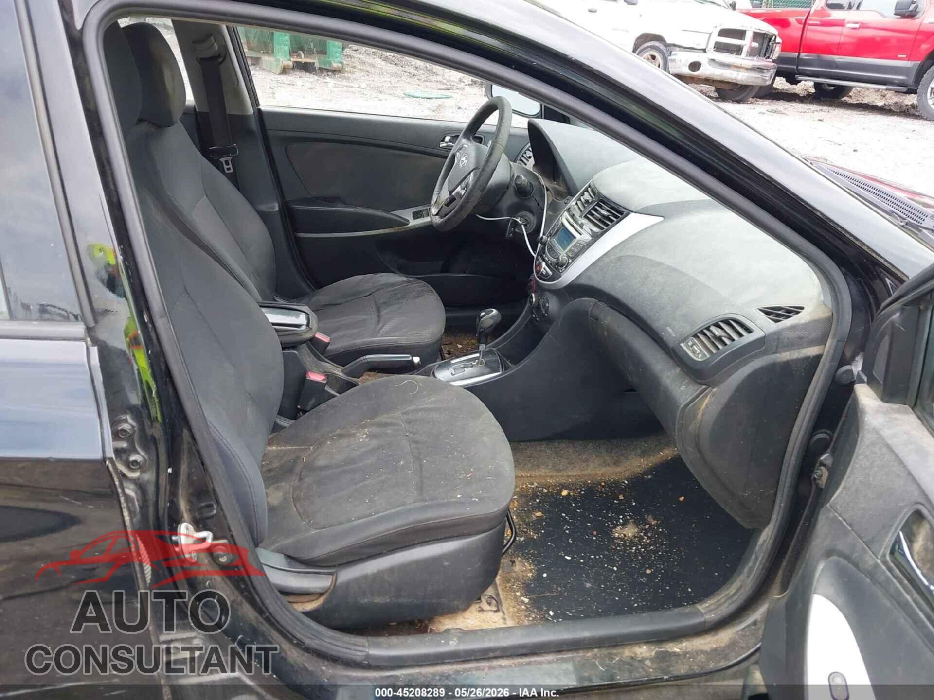 HYUNDAI ACCENT 2012 - KMHCU5AE8CU039680