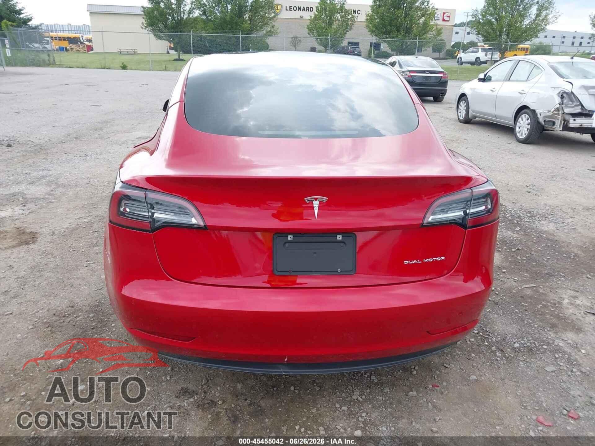 TESLA MODEL 3 2022 - 5YJ3E1EB2NF192352
