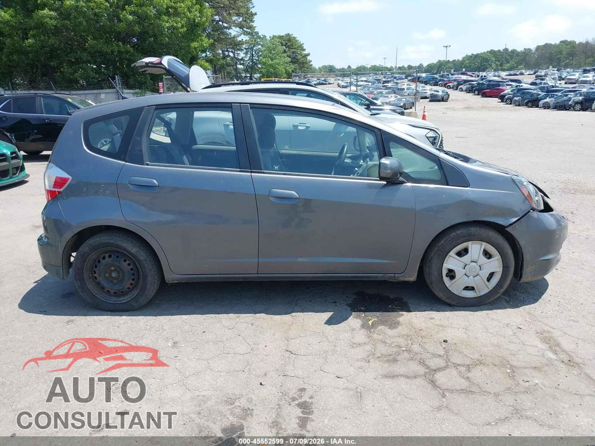 HONDA FIT 2013 - JHMGE8H38DC010761