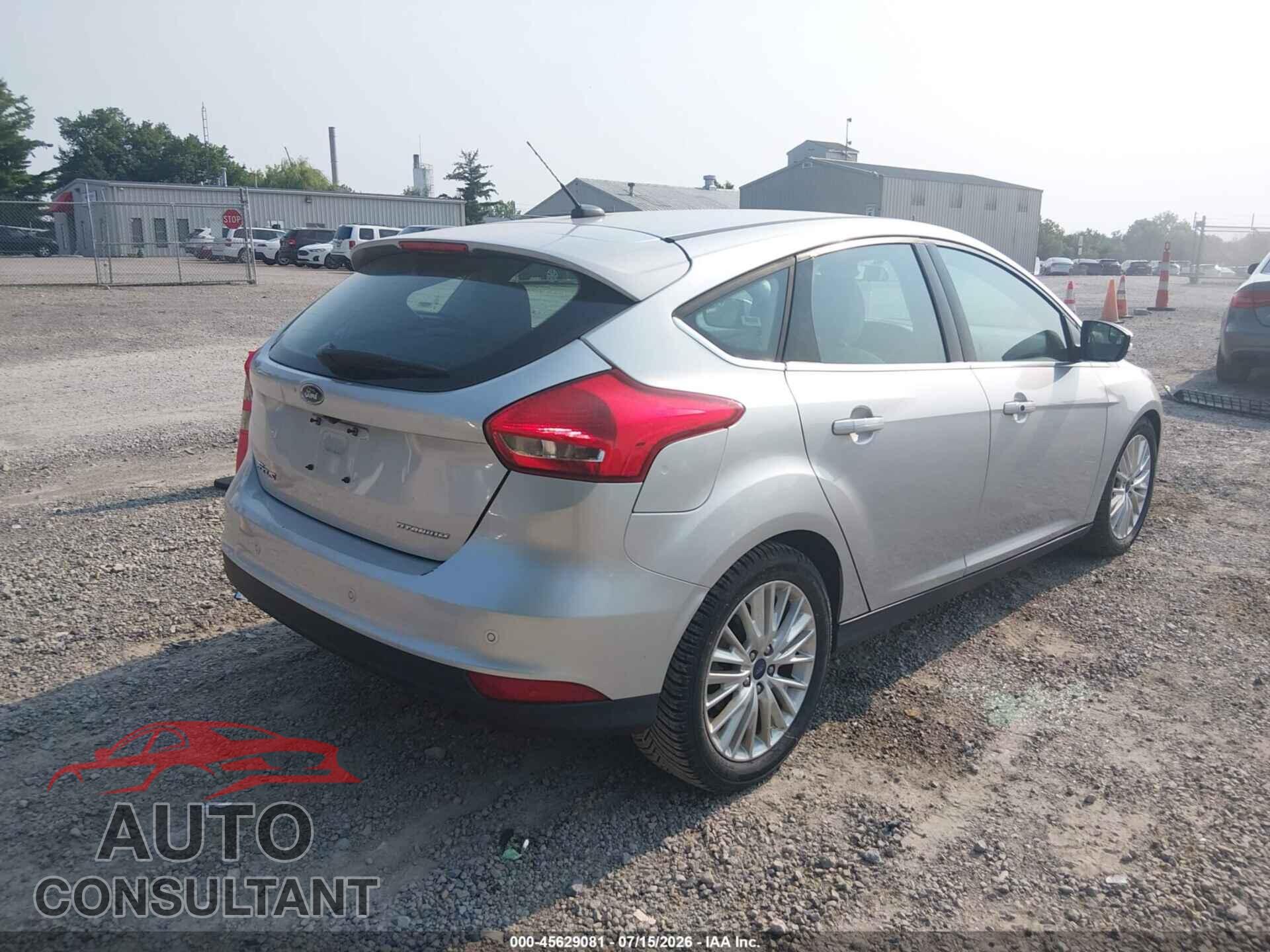 FORD FOCUS 2017 - 1FADP3N22HL291481