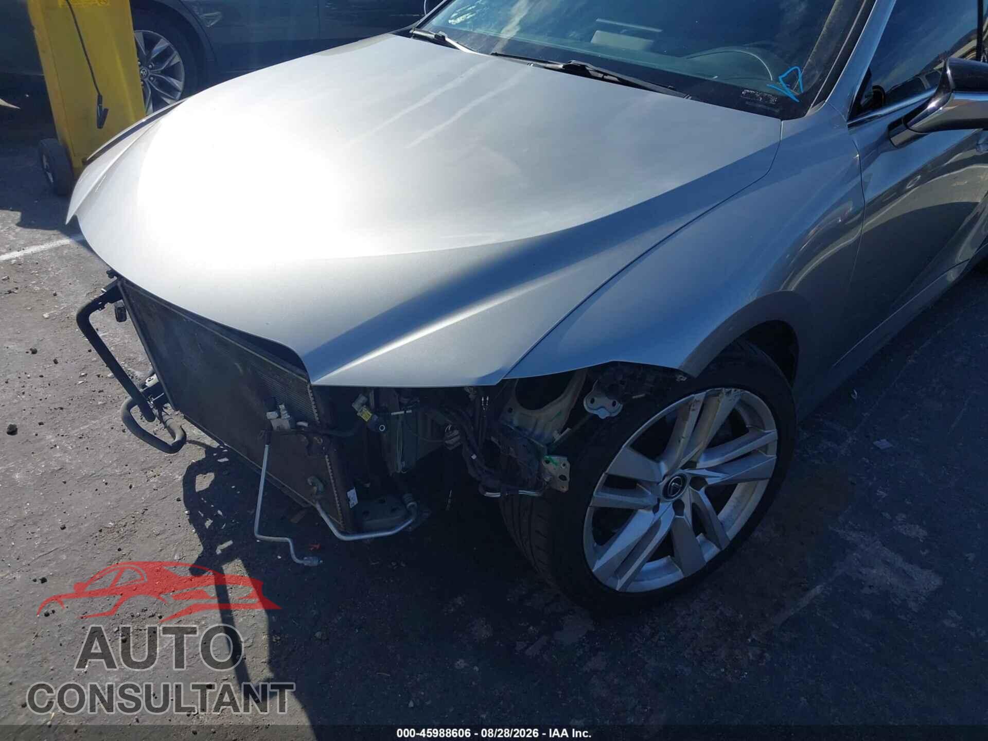 LEXUS IS 300 2022 - JTHAA1D28N5118583