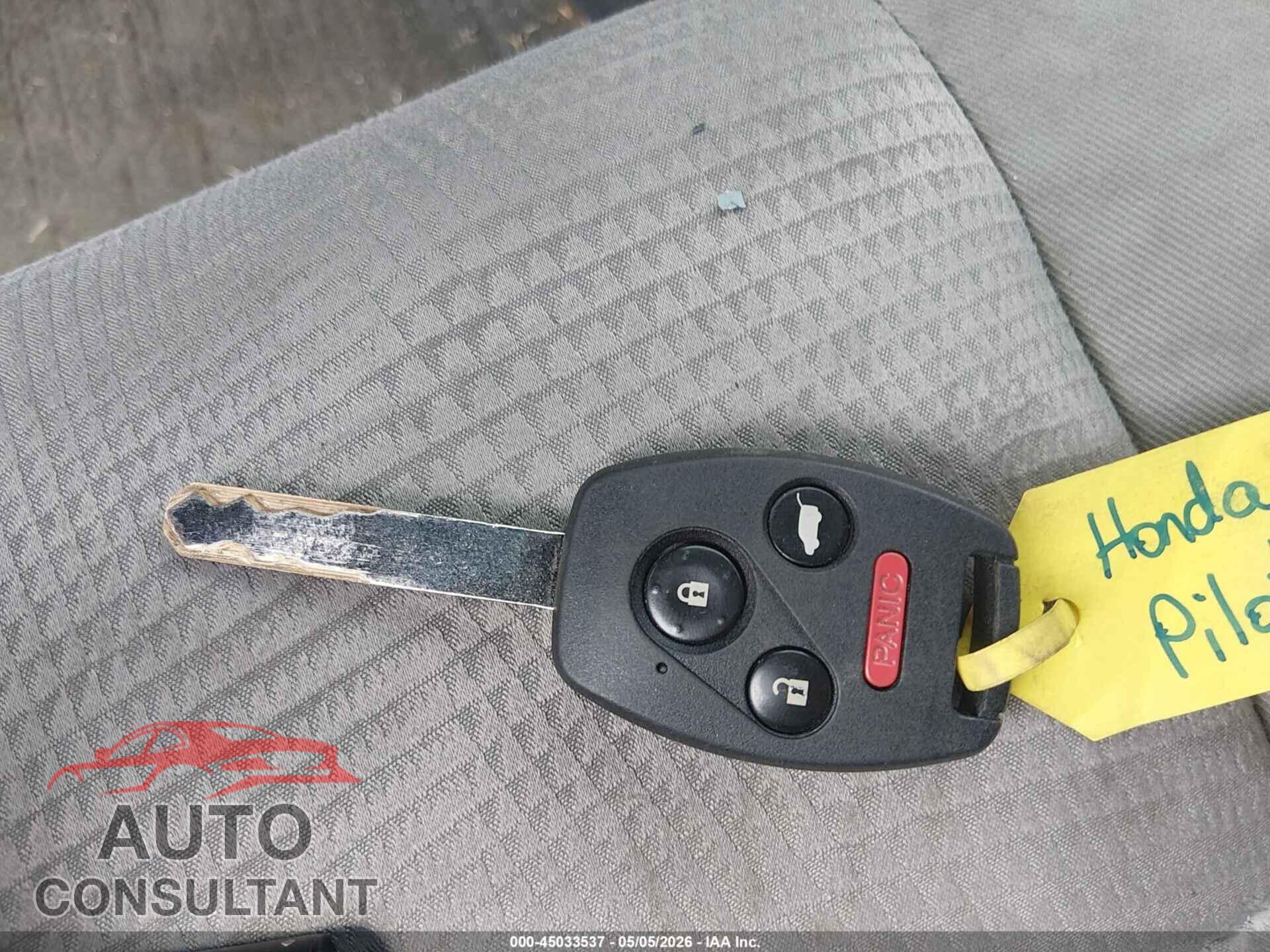 HONDA PILOT 2015 - 5FNYF4H22FB044302