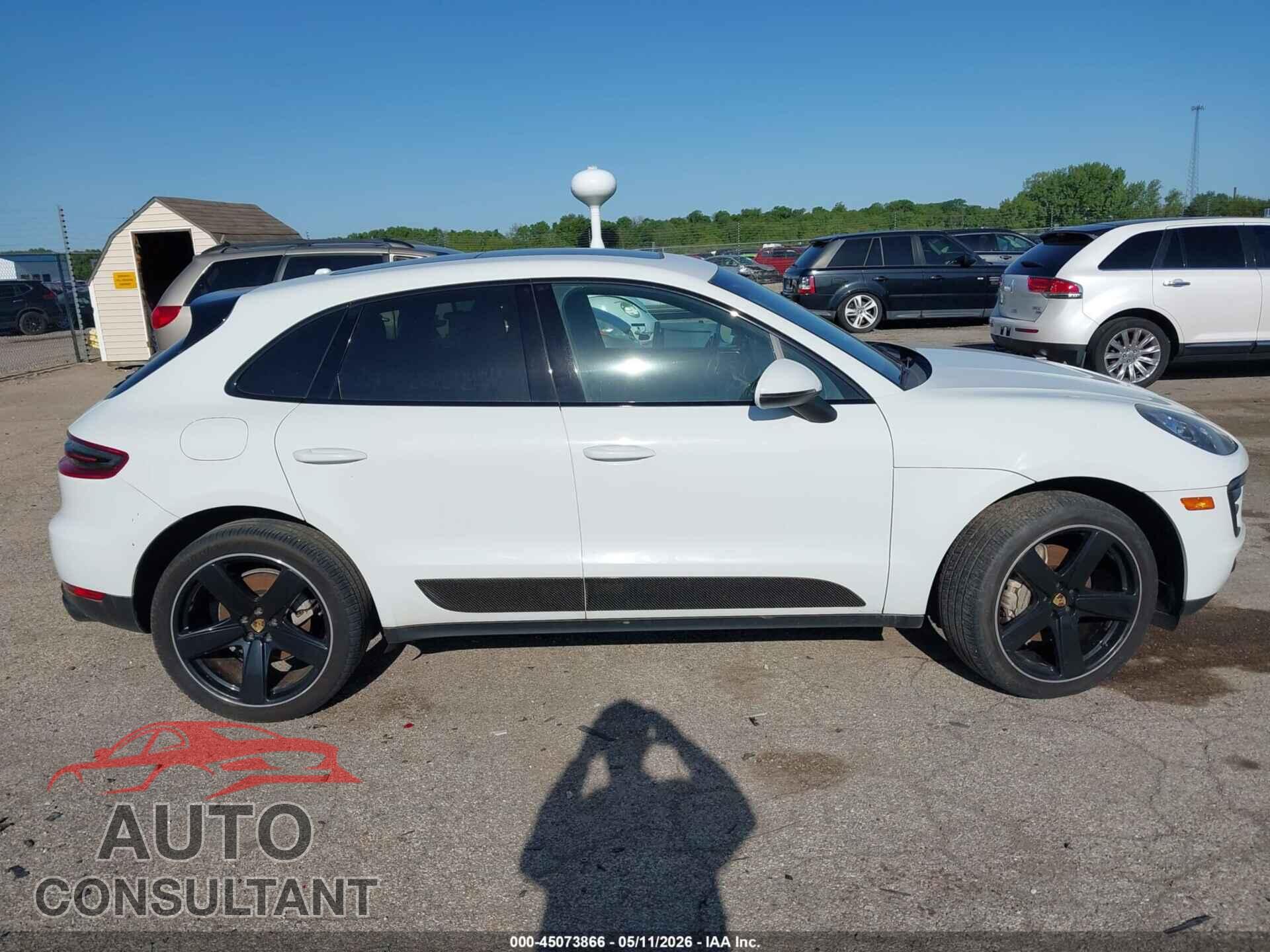 PORSCHE MACAN 2016 - WP1AB2A50GLB48256