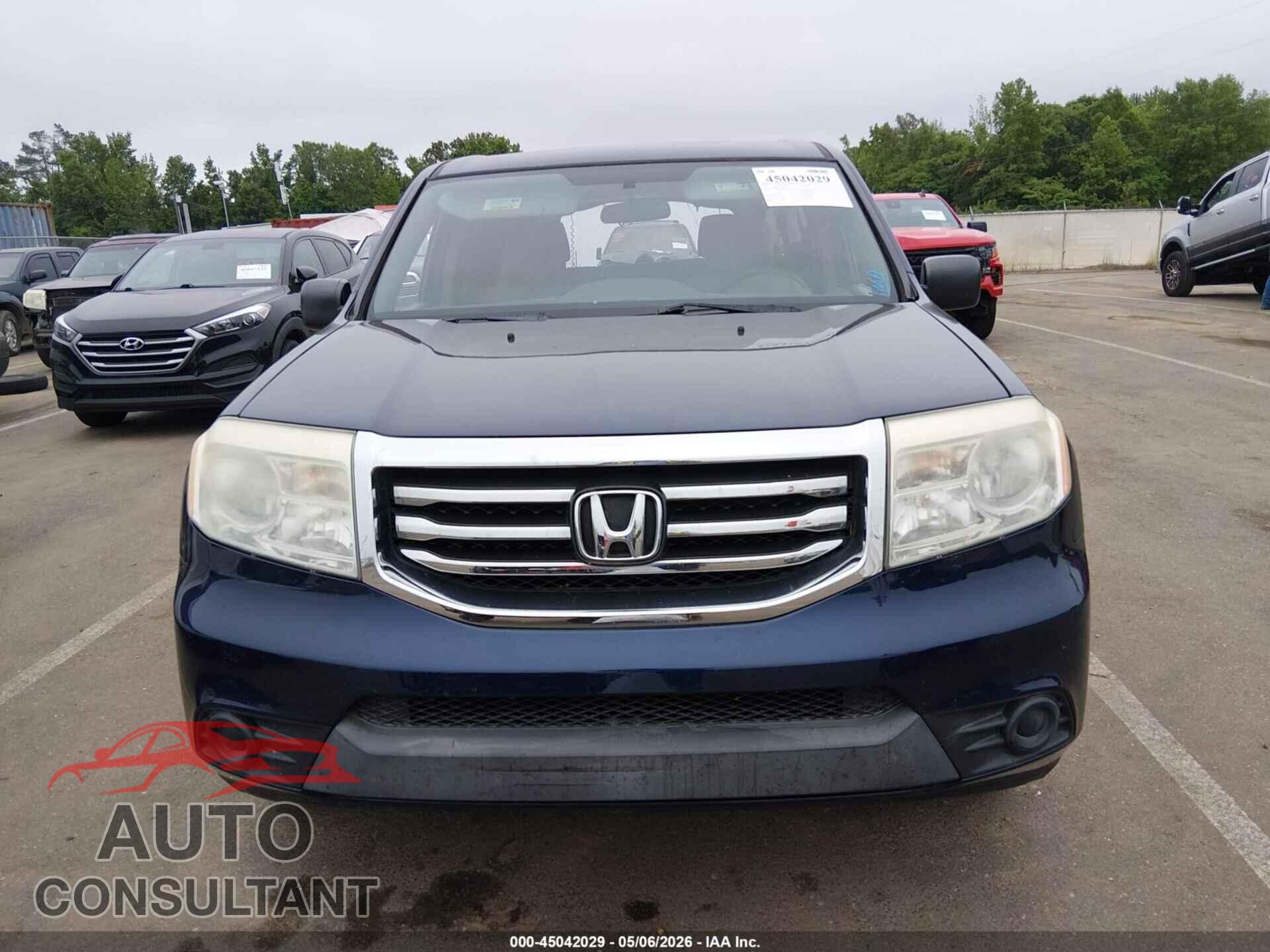 HONDA PILOT 2015 - 5FNYF4H21FB001408