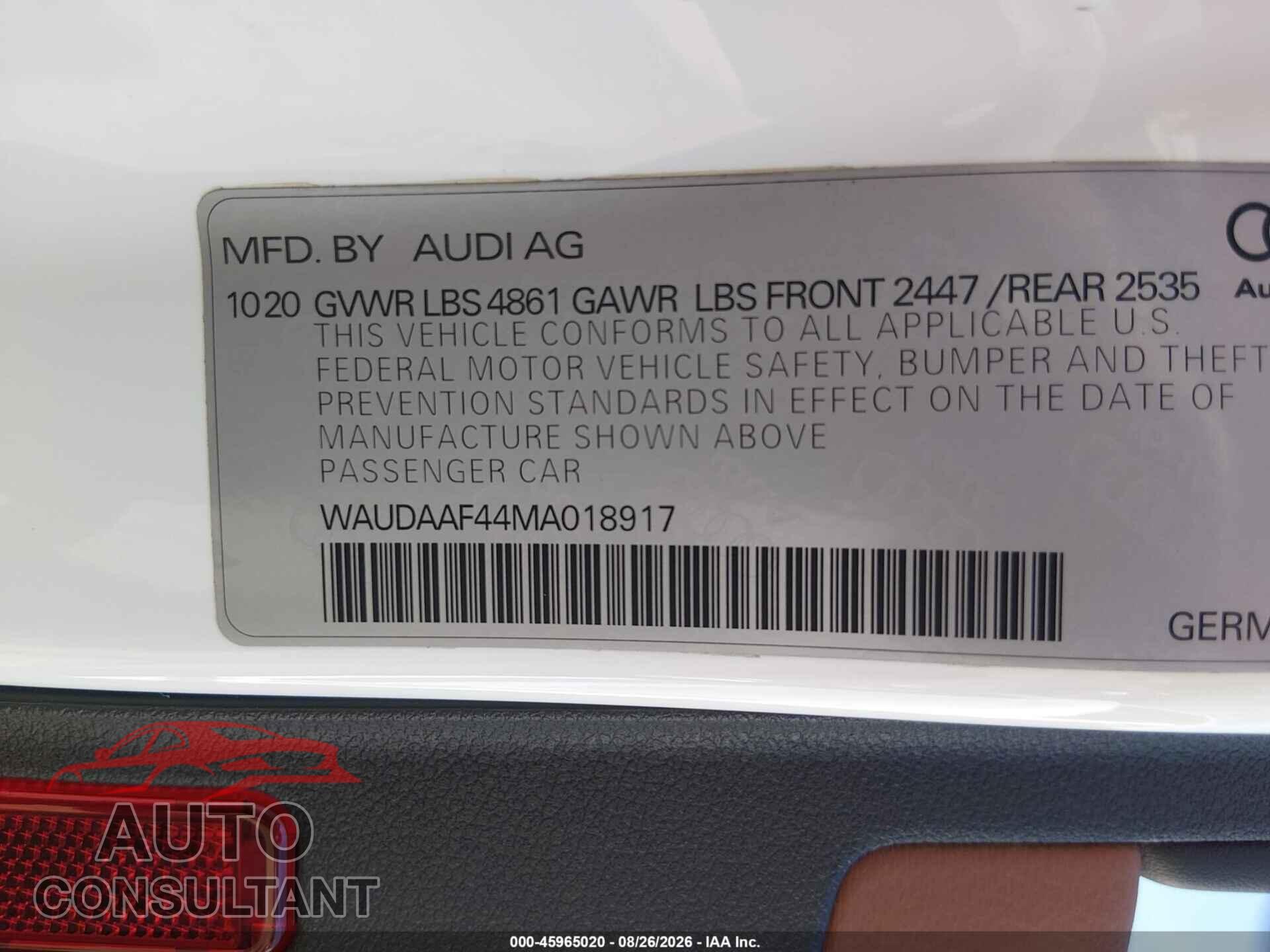 AUDI A4 2021 - WAUDAAF44MA018917