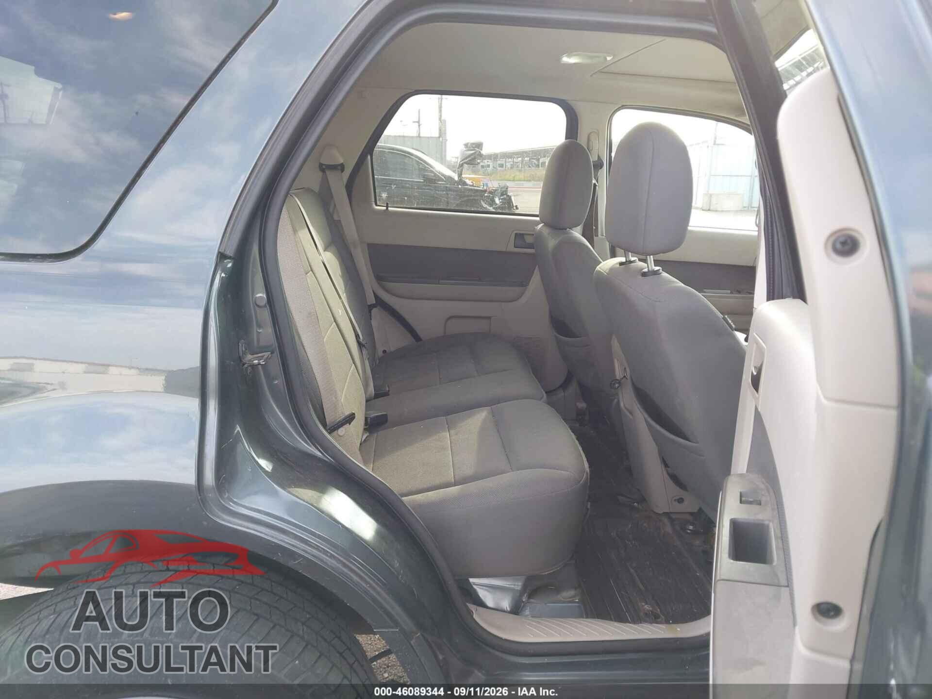 FORD ESCAPE 2009 - 1FMCU03749KB28362