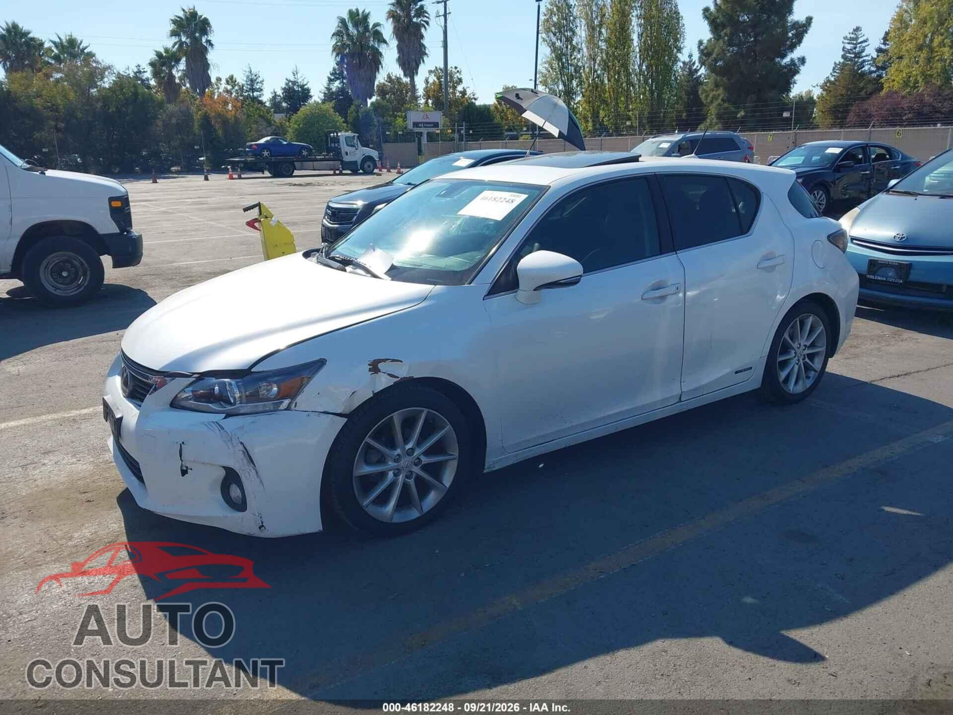 LEXUS CT 200H 2012 - JTHKD5BH2C2095035