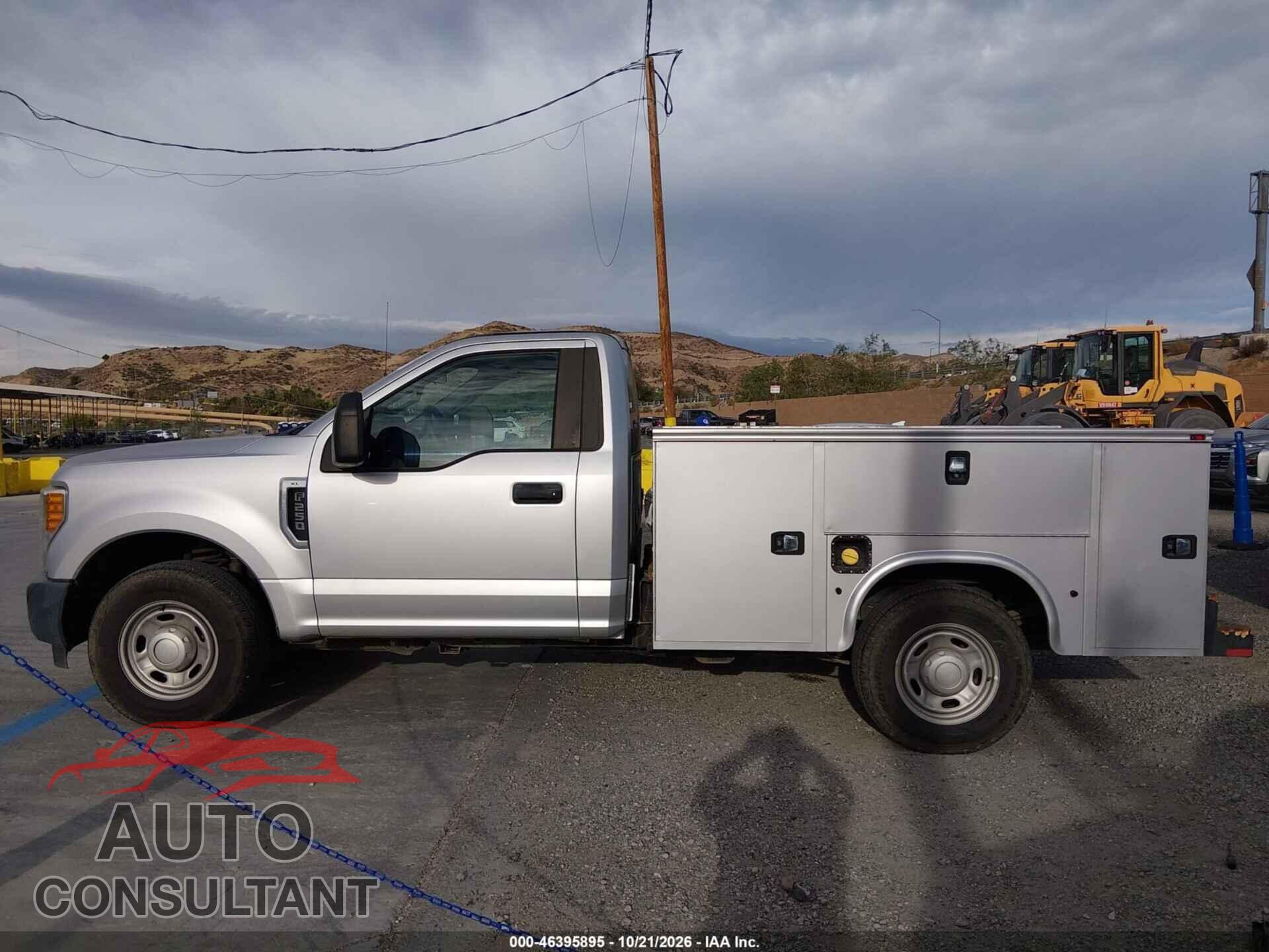 FORD F-250 2017 - 1FDBF2A61HEE09821