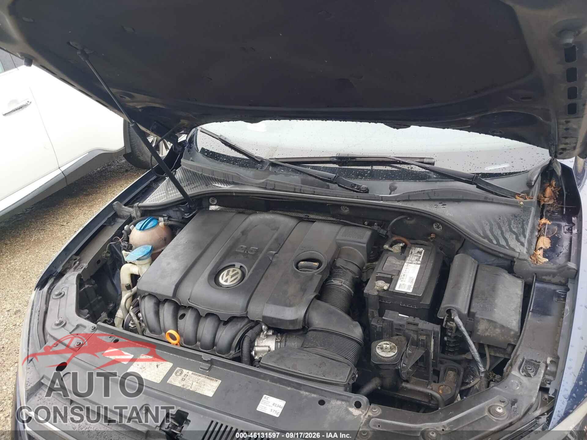VOLKSWAGEN PASSAT 2014 - 1VWAP7A35EC006090