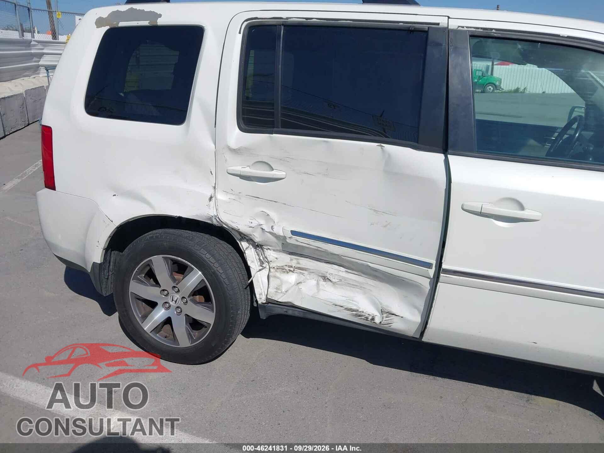 HONDA PILOT 2013 - 5FNYF4H99DB024820