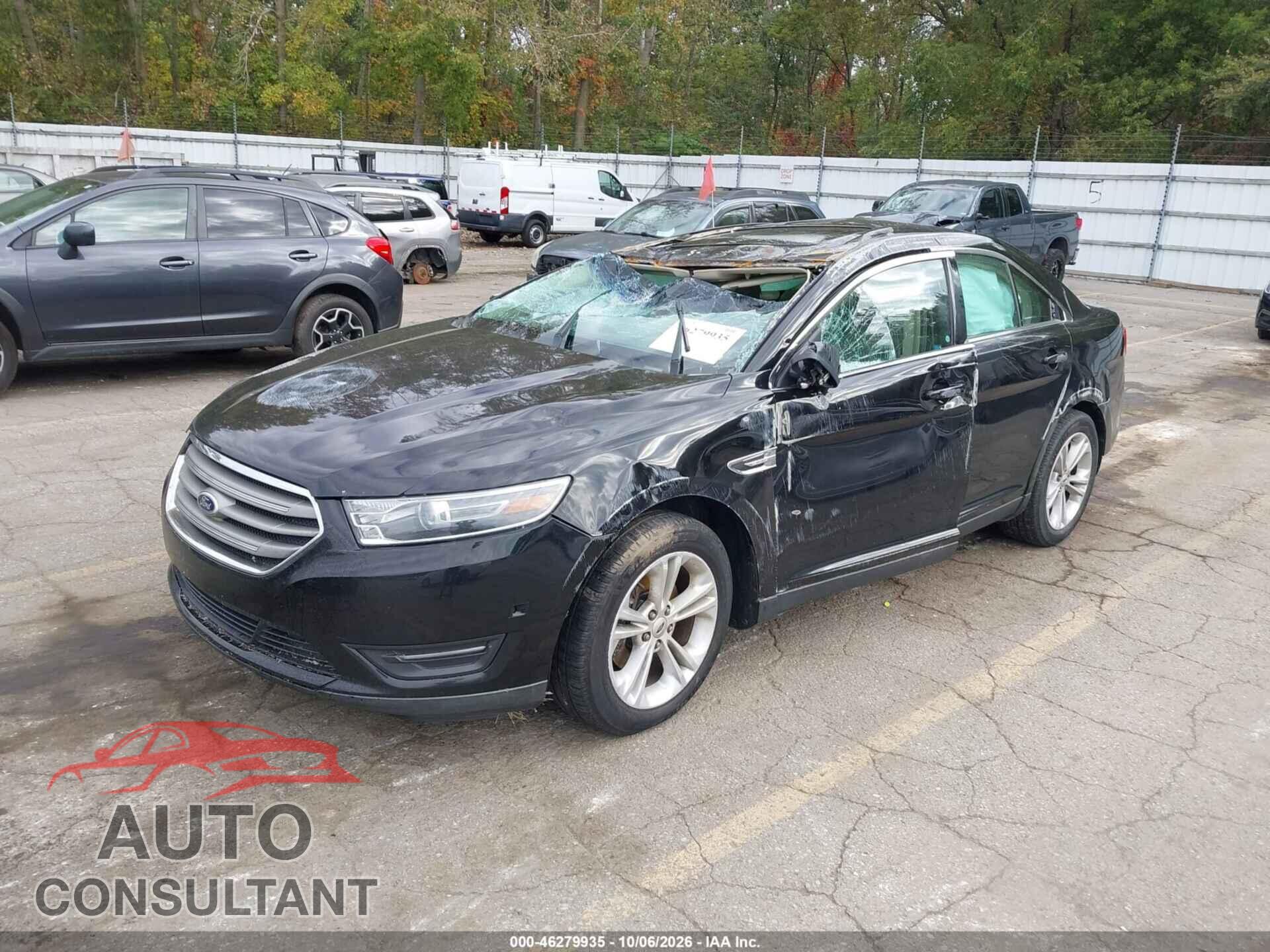 FORD TAURUS 2016 - 1FAHP2E84GG111697