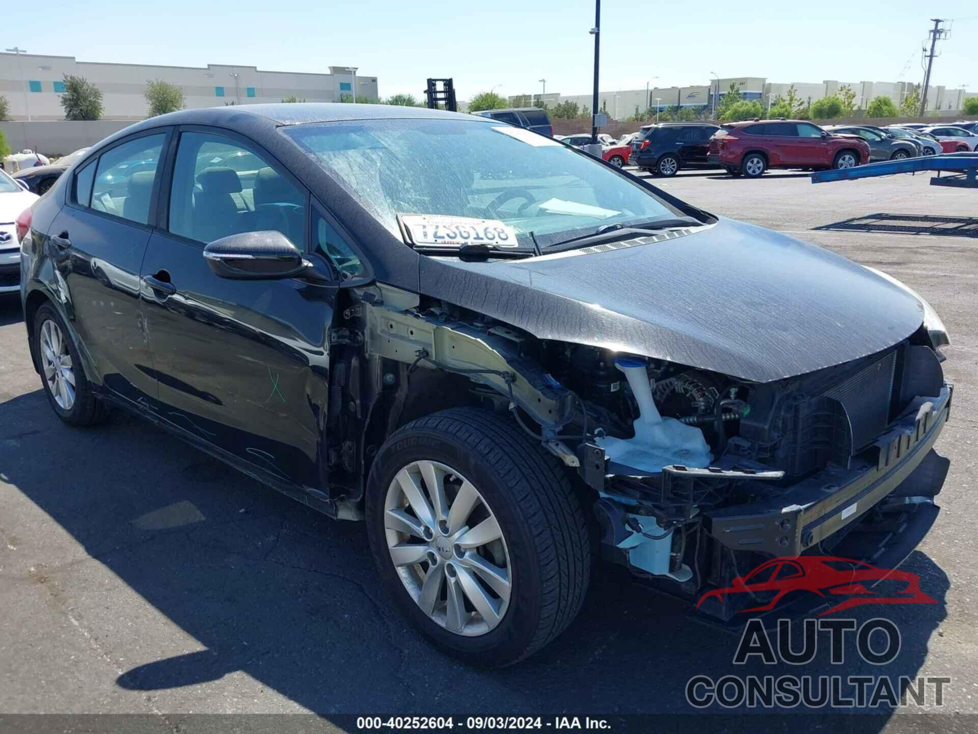 KIA FORTE 2016 - KNAFX4A66G5521119