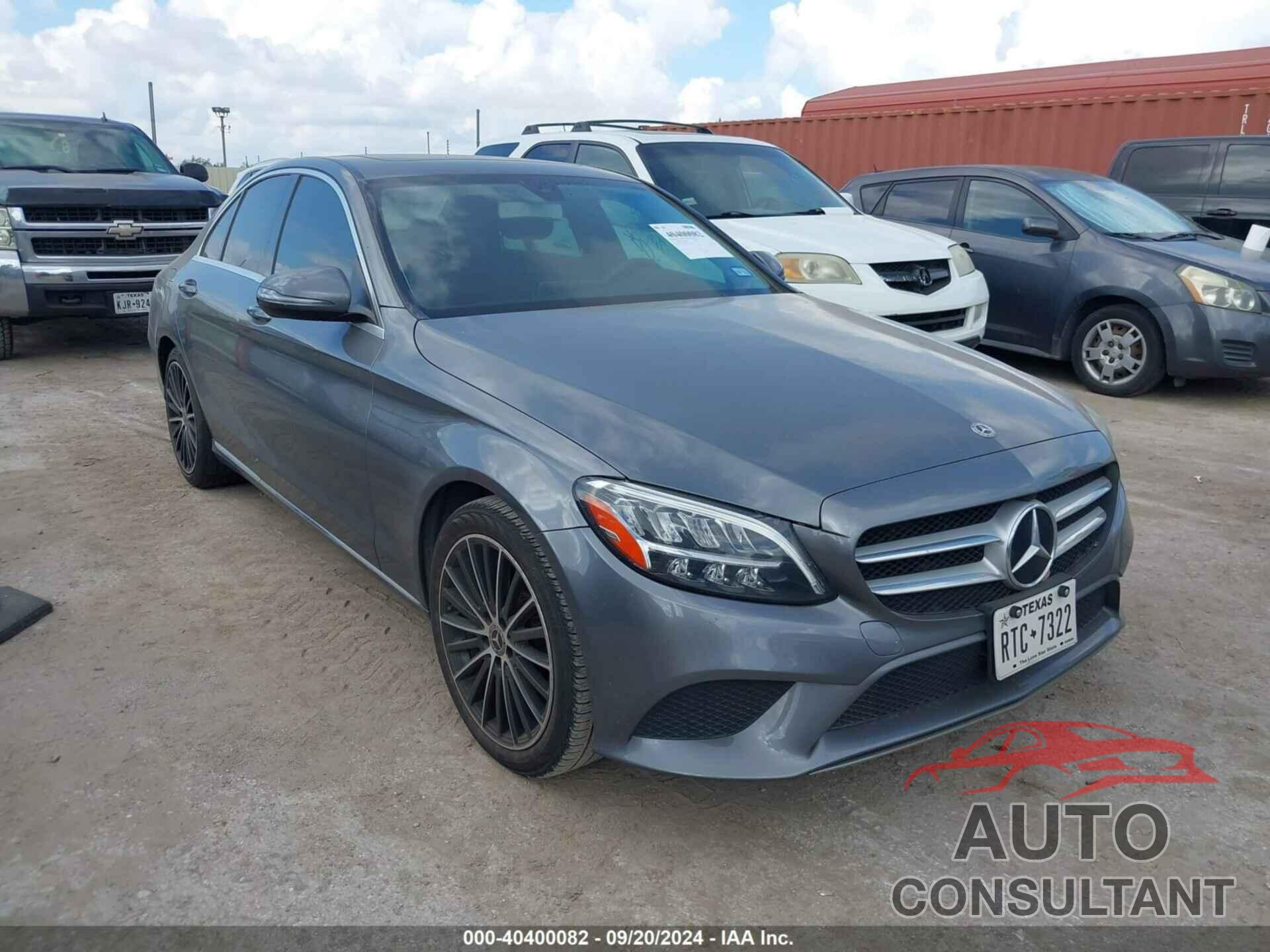 MERCEDES-BENZ C 300 2019 - 55SWF8DB1KU309644