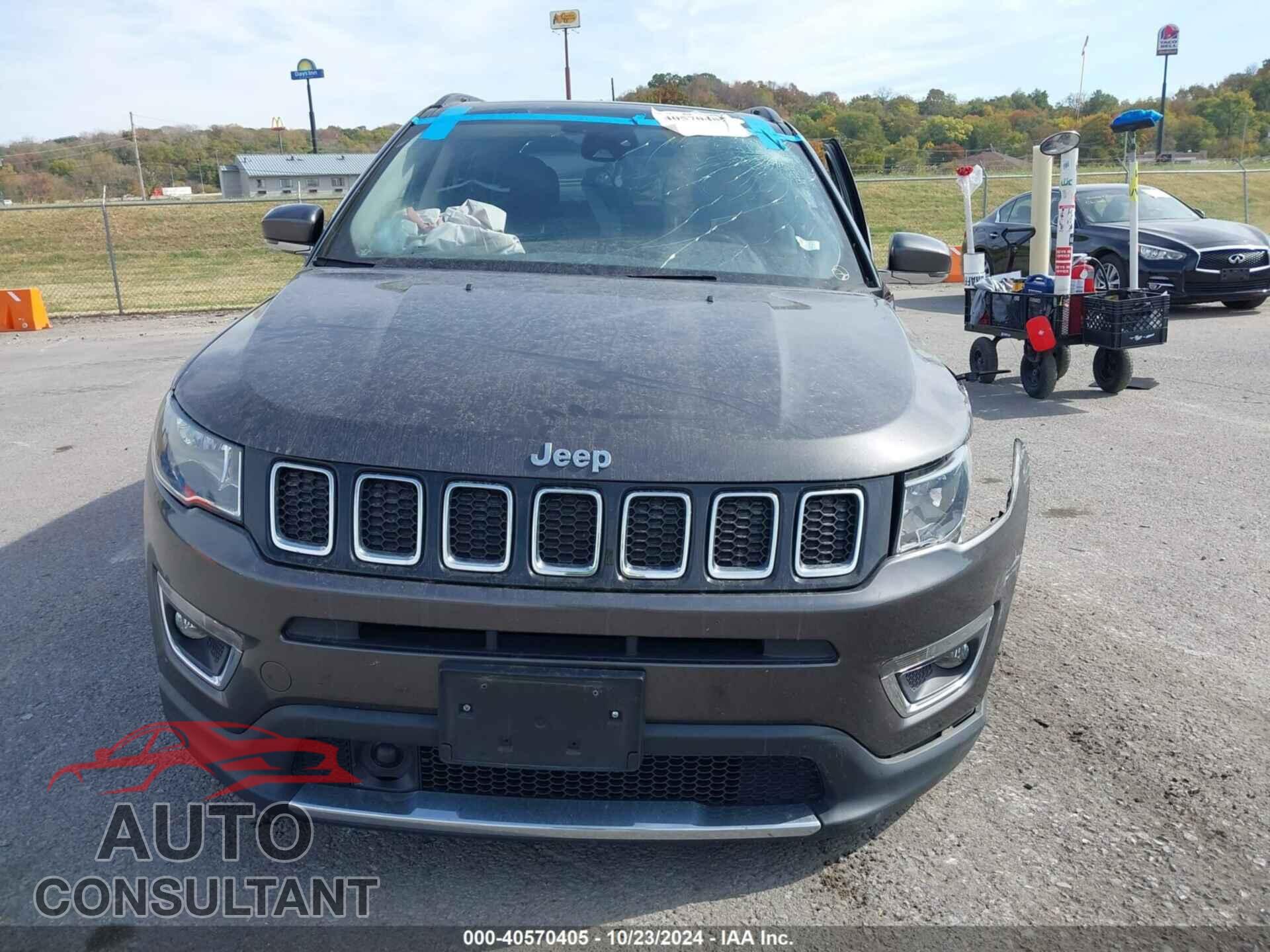 JEEP COMPASS 2021 - 3C4NJDCB7MT603396